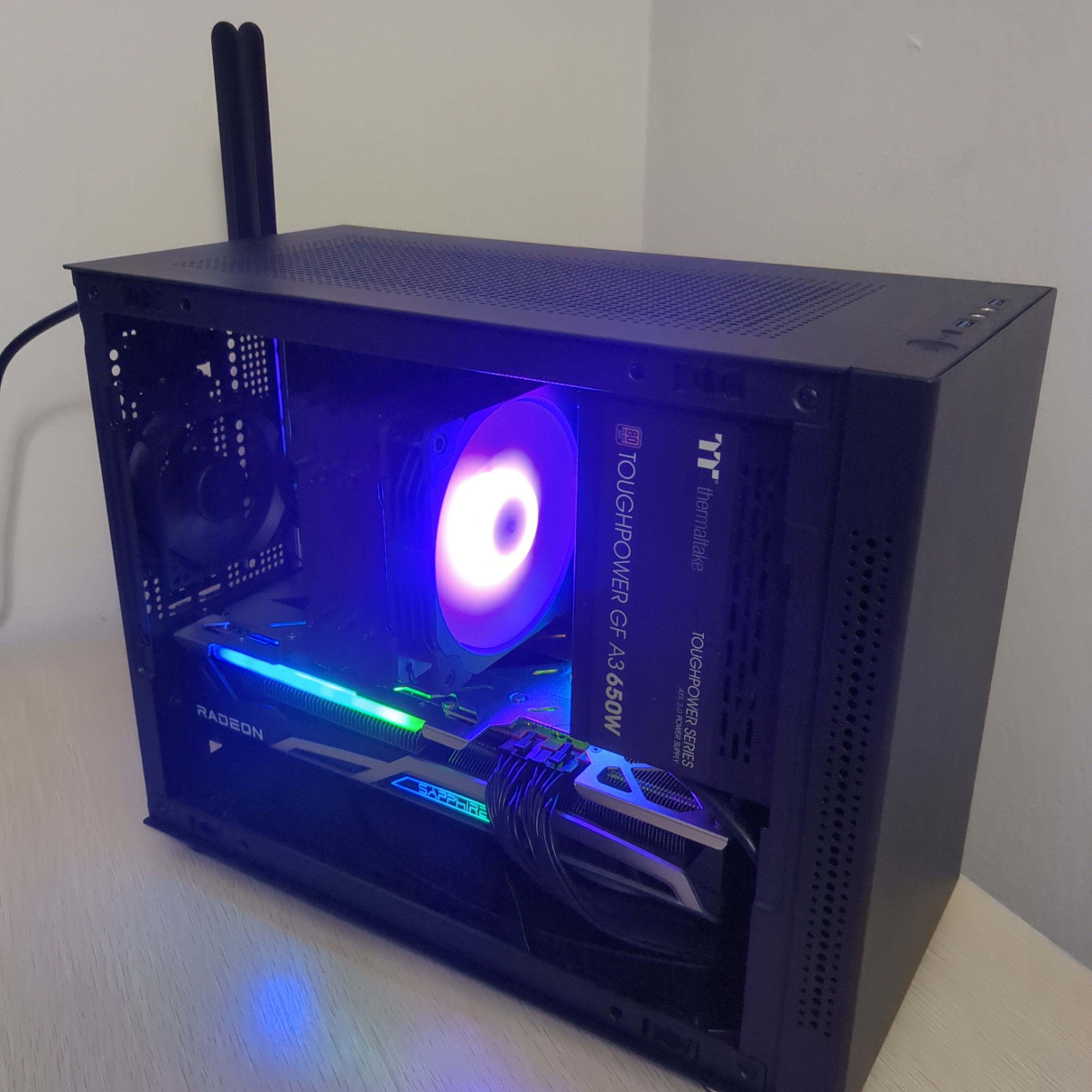 RX 6700XT, Ryzen 5 5600X Gaming PC (32GB RAM, 1TB SSD, Win11 Pro)