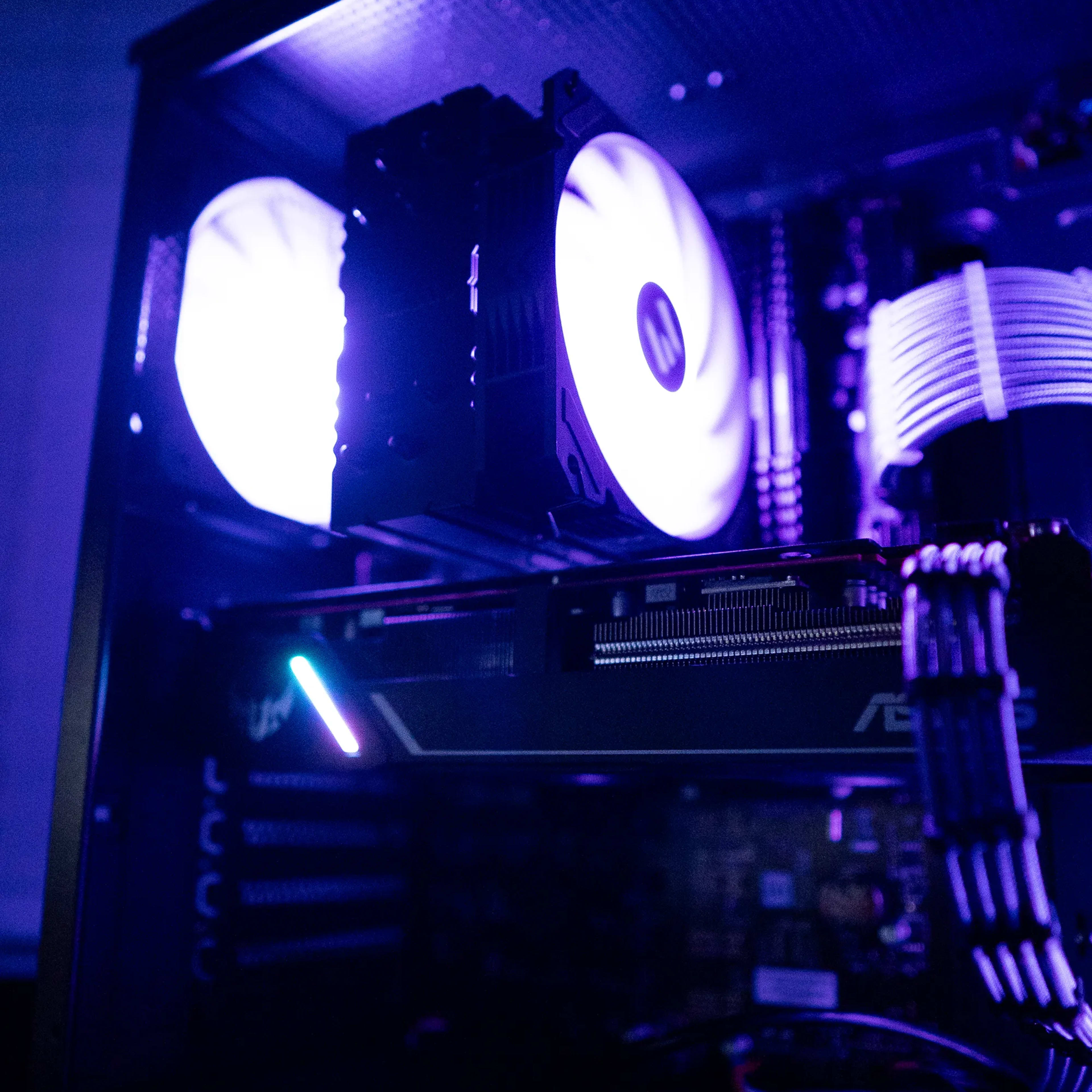 ⚫🟣 | RX 5600XT | INTEL i5 9400F | 32GB DDR4 RAM | 128GB NVME SSD + 1TB HDD | Amethyst Achiever |