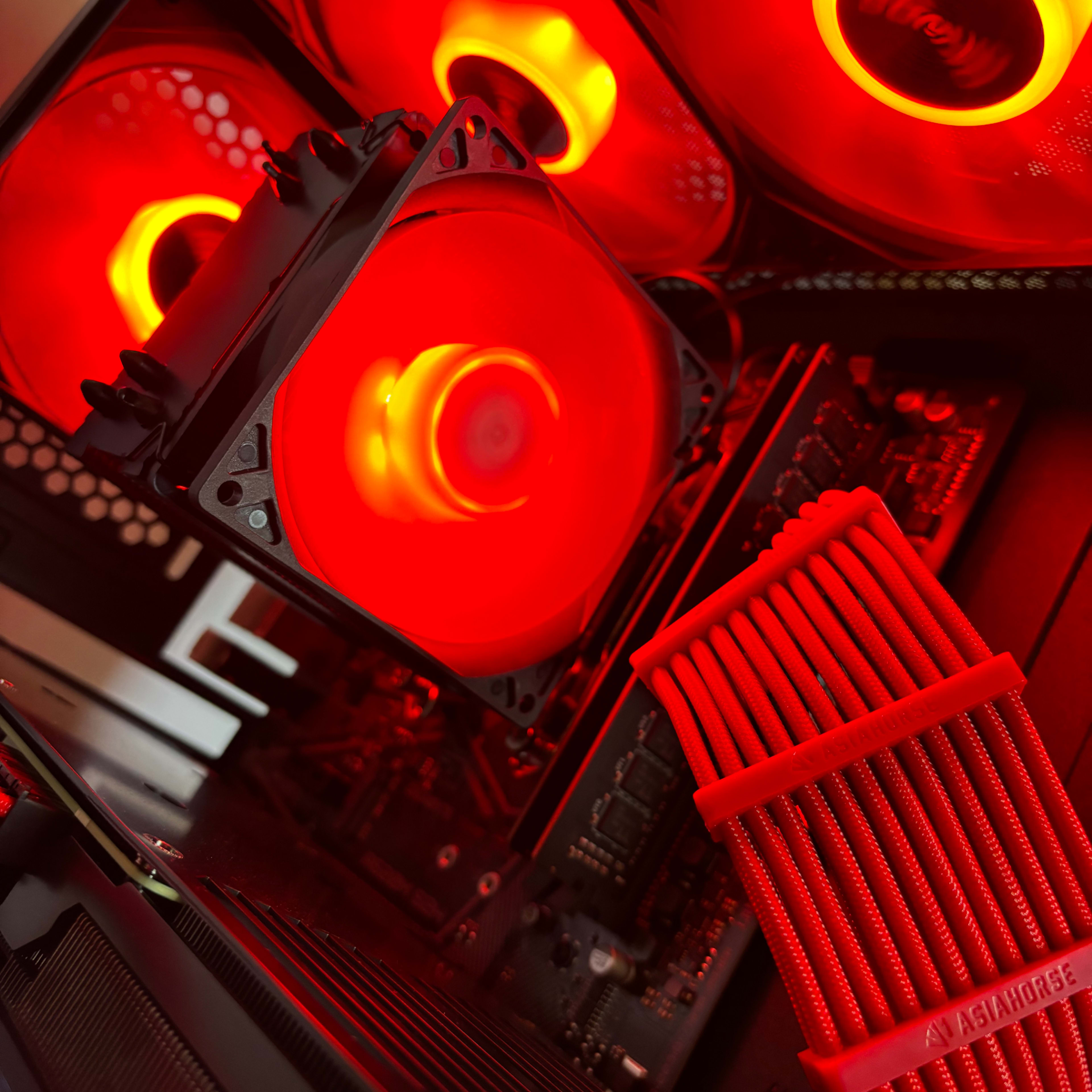 High-Performance Custom Gaming PC - R5 5600 / RTX 3070 Ti High-Performance Custom Gaming PC - R5 5600 / RTX 3070 Ti