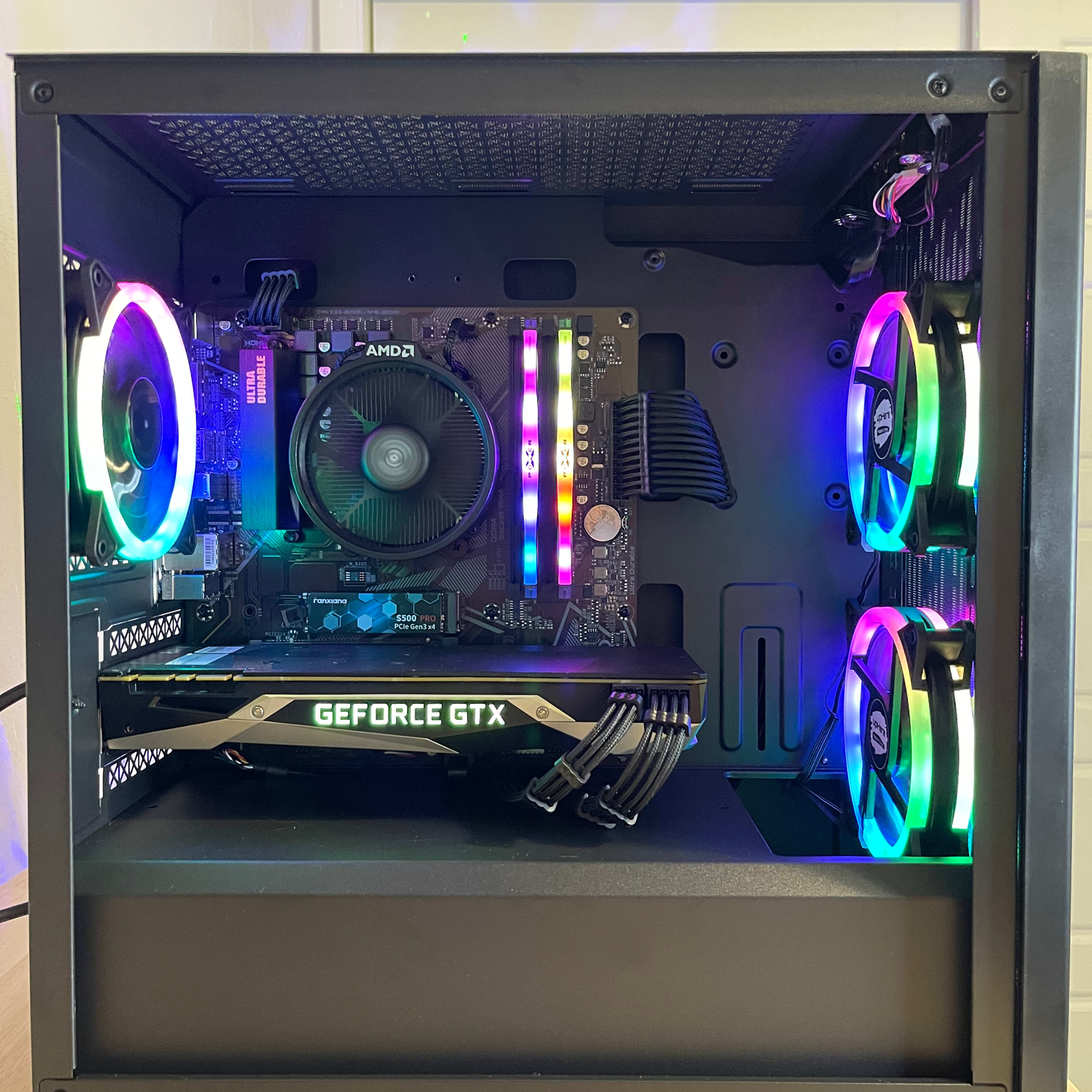 1080 Ti + Ryzen 5 5600X | Jawa 1080 Ti + Ryzen 5 5600X | Jawa