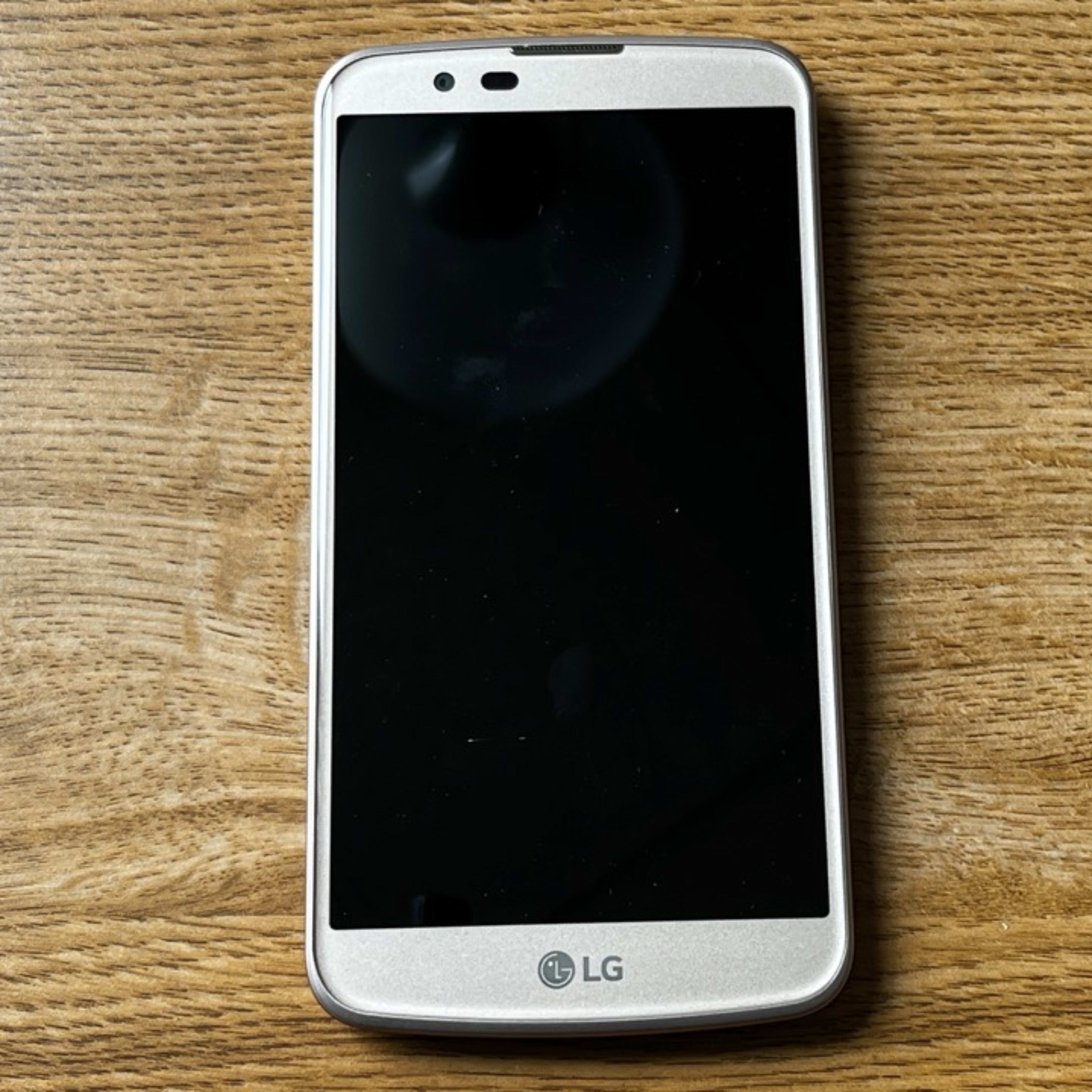 LG G3 (White, 16 GB)