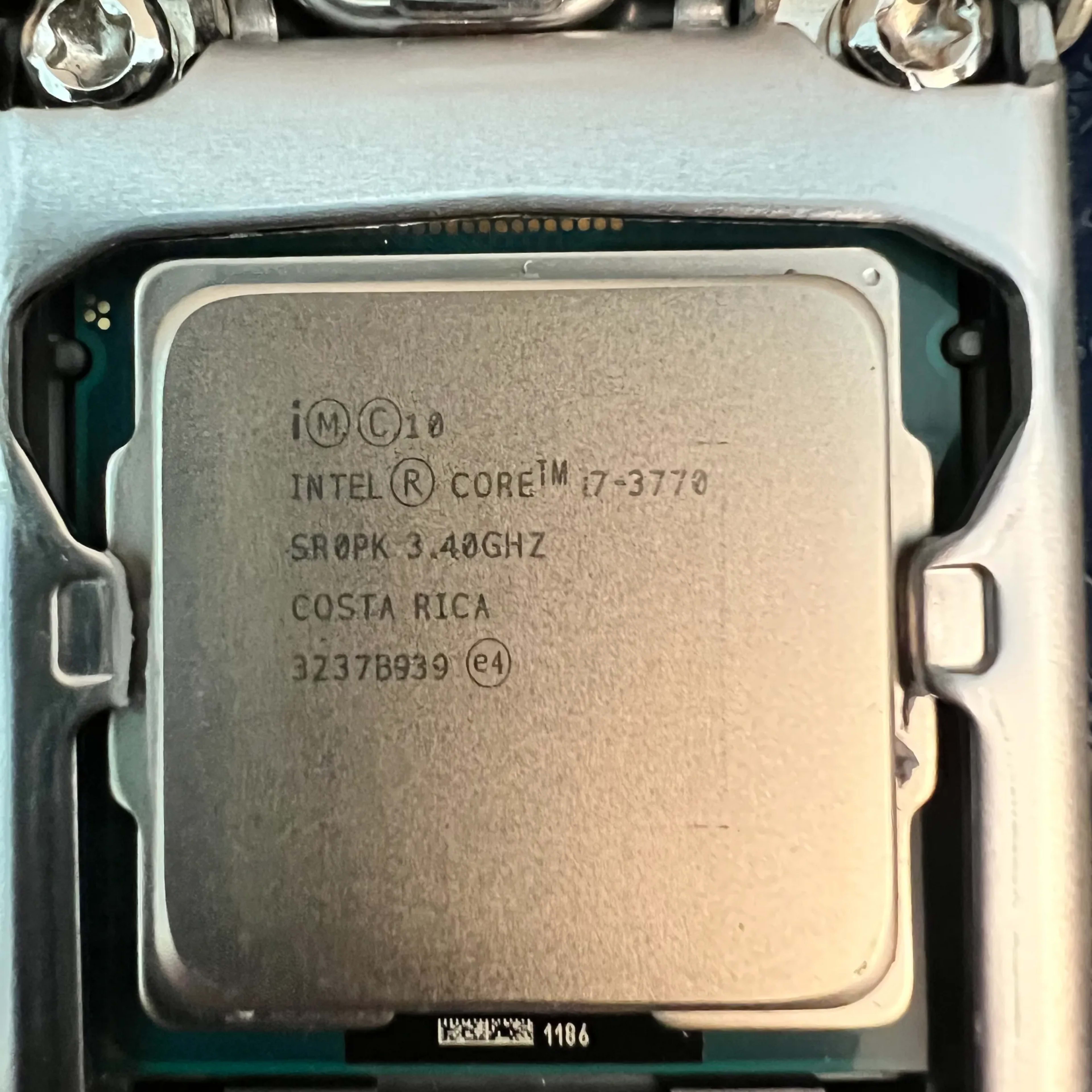 i7-3770 | Gigabyte GA-B75M-D3V | 16GB RAM | Jawa