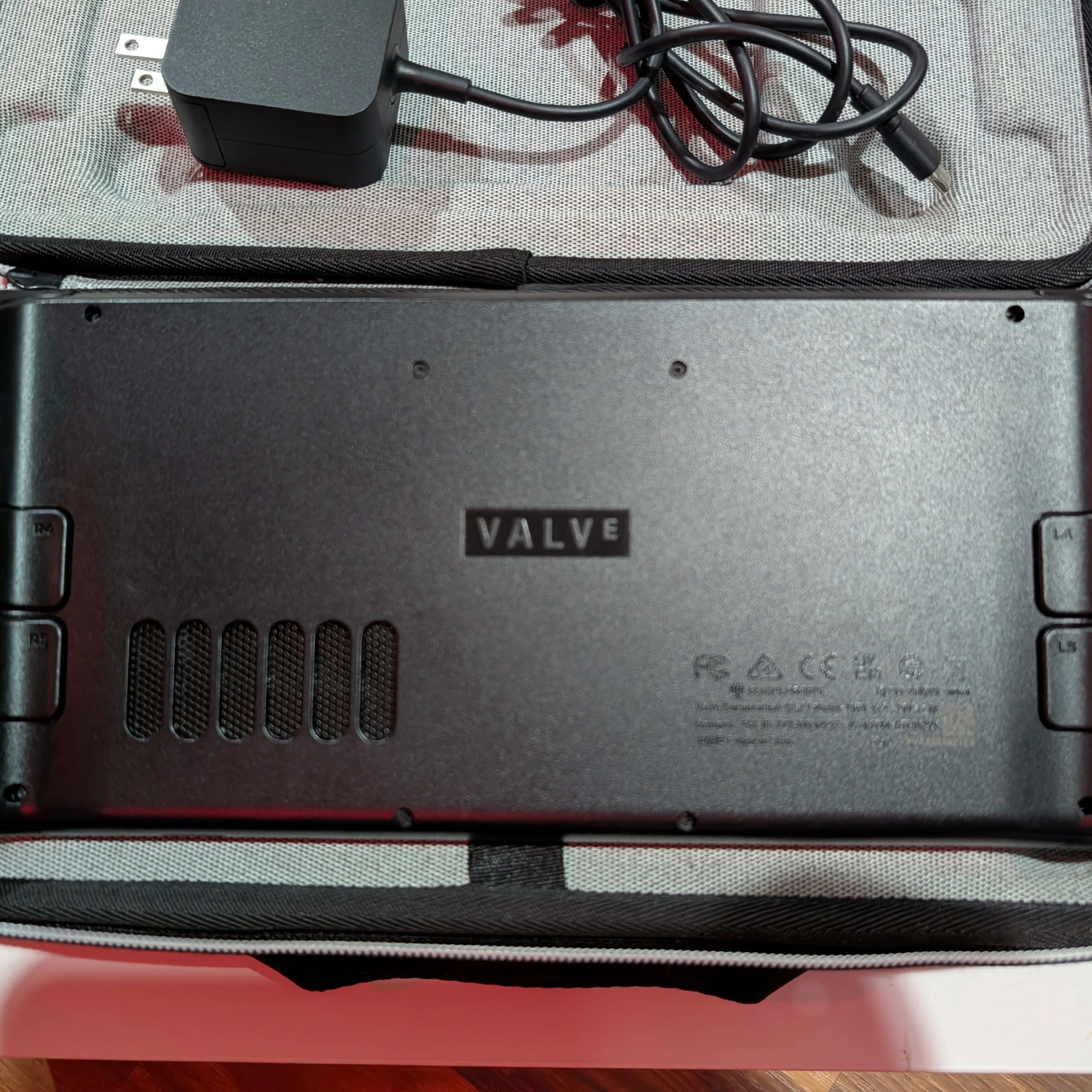 SteamDeck LCD 純正512GB Amazon.com: Valve Steam Deck 512GB Handheld Console LCD