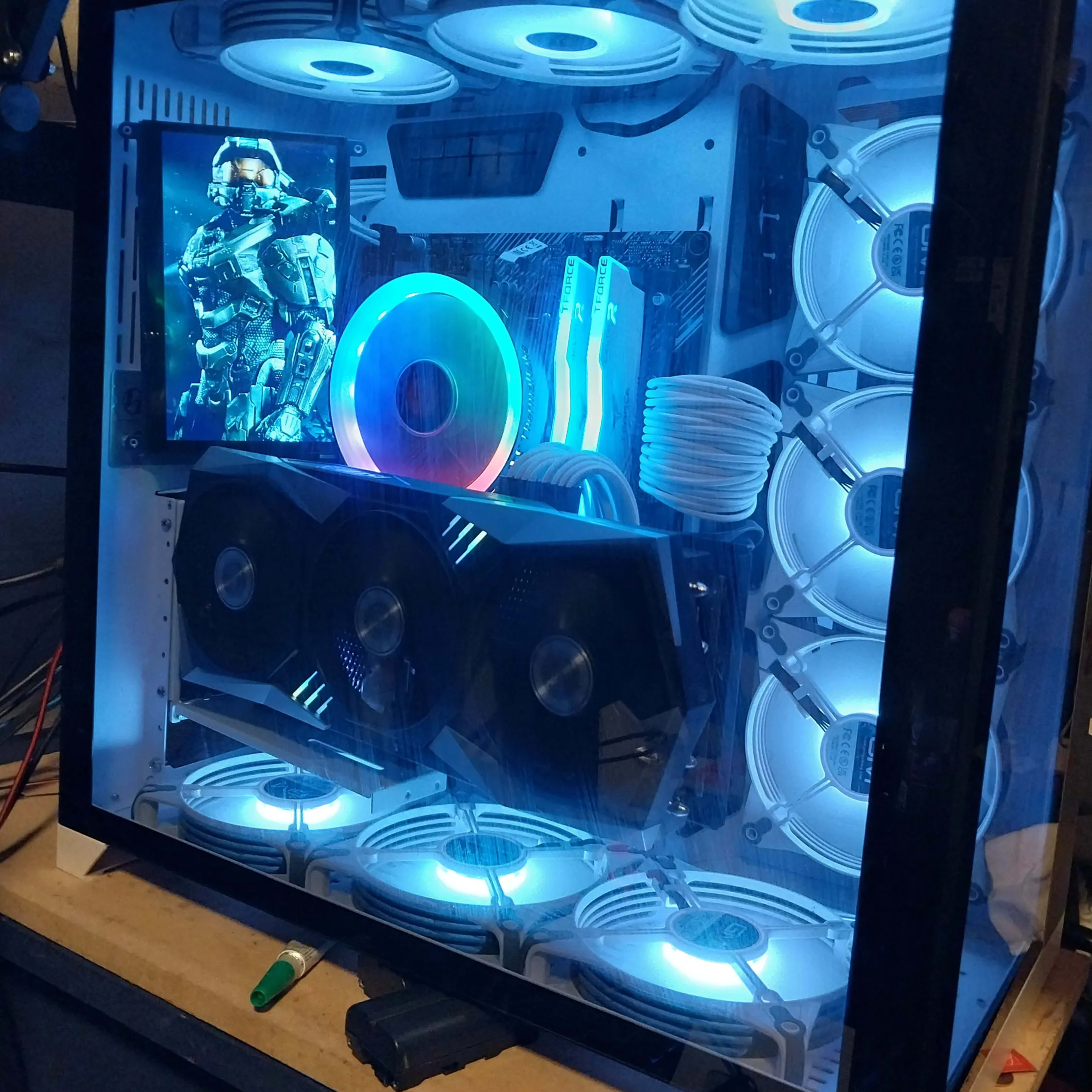 Radeon RX 6750xt | Jawa