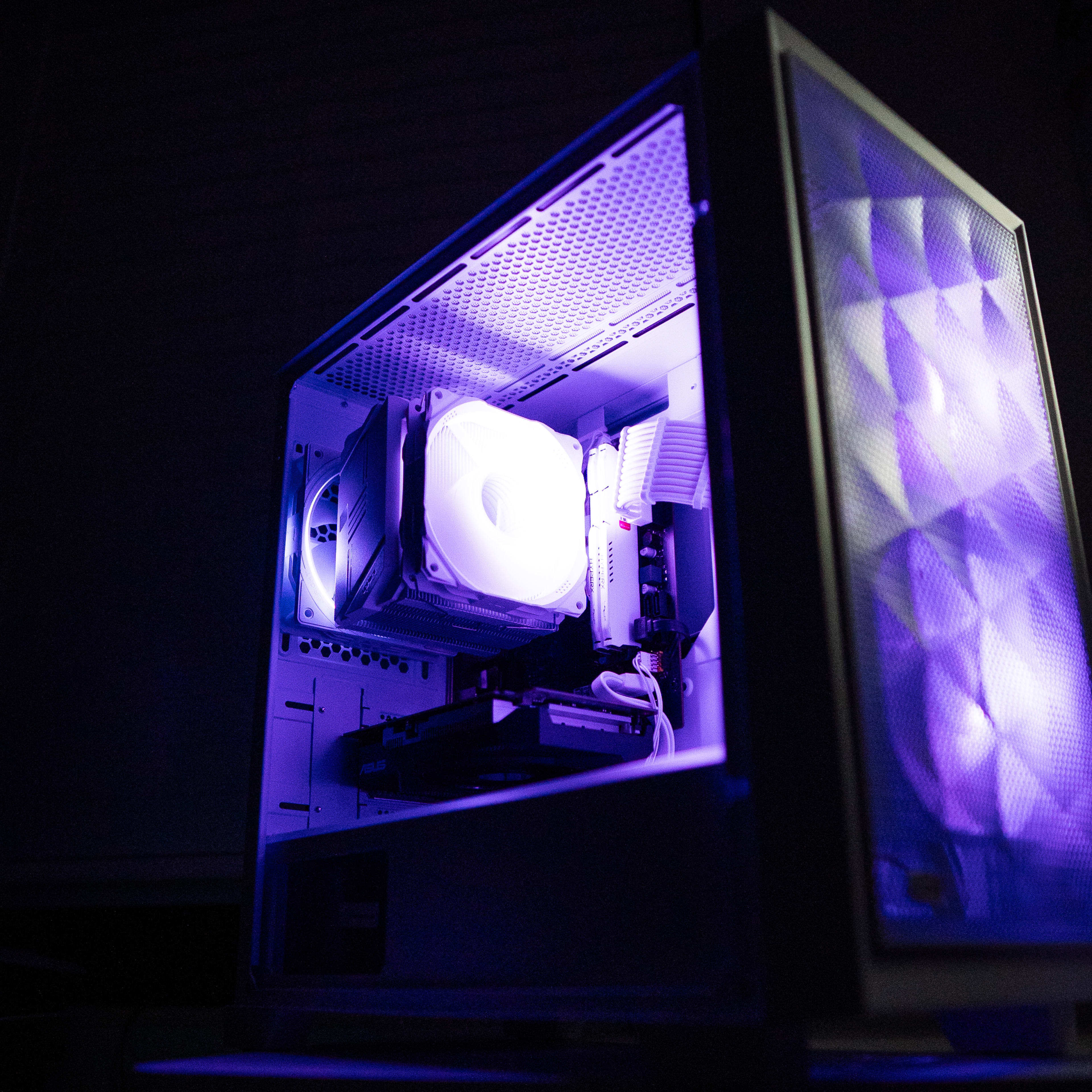 ⛈️🟣 | GTX 1650 OC | INTEL i5 3550 | 16GB DDR3 RAM | 256GB NVME SSD + 500GB HDD | Violet Blizzard |