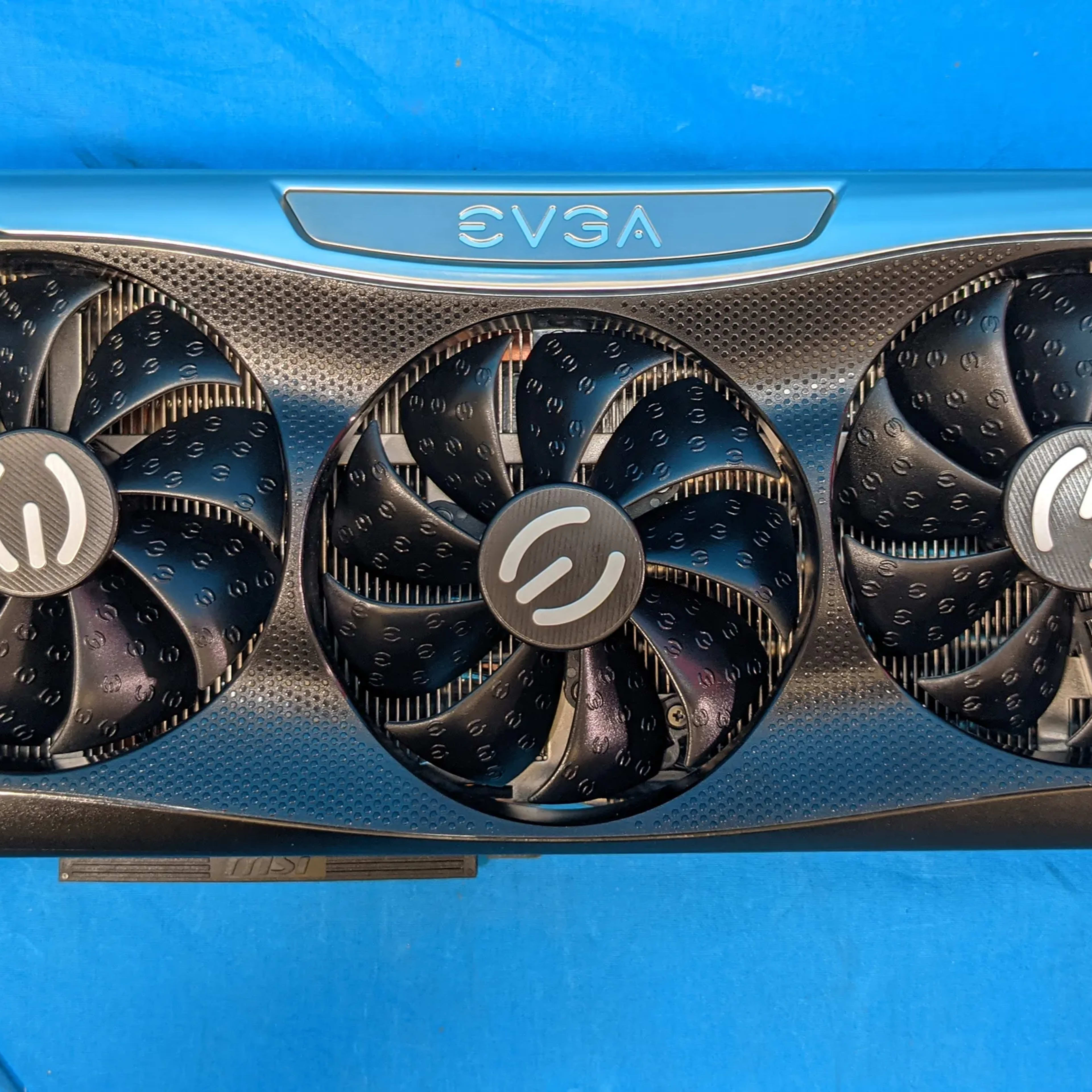 EVGA GeForce RTX 3080 FTW3 Ultra Gaming 10GB GDDR6X PCIe 4.0 EVGA GeForce RTX 3080 FTW3 Ultra Gaming 10GB GDDR6X PCIe 4.0
