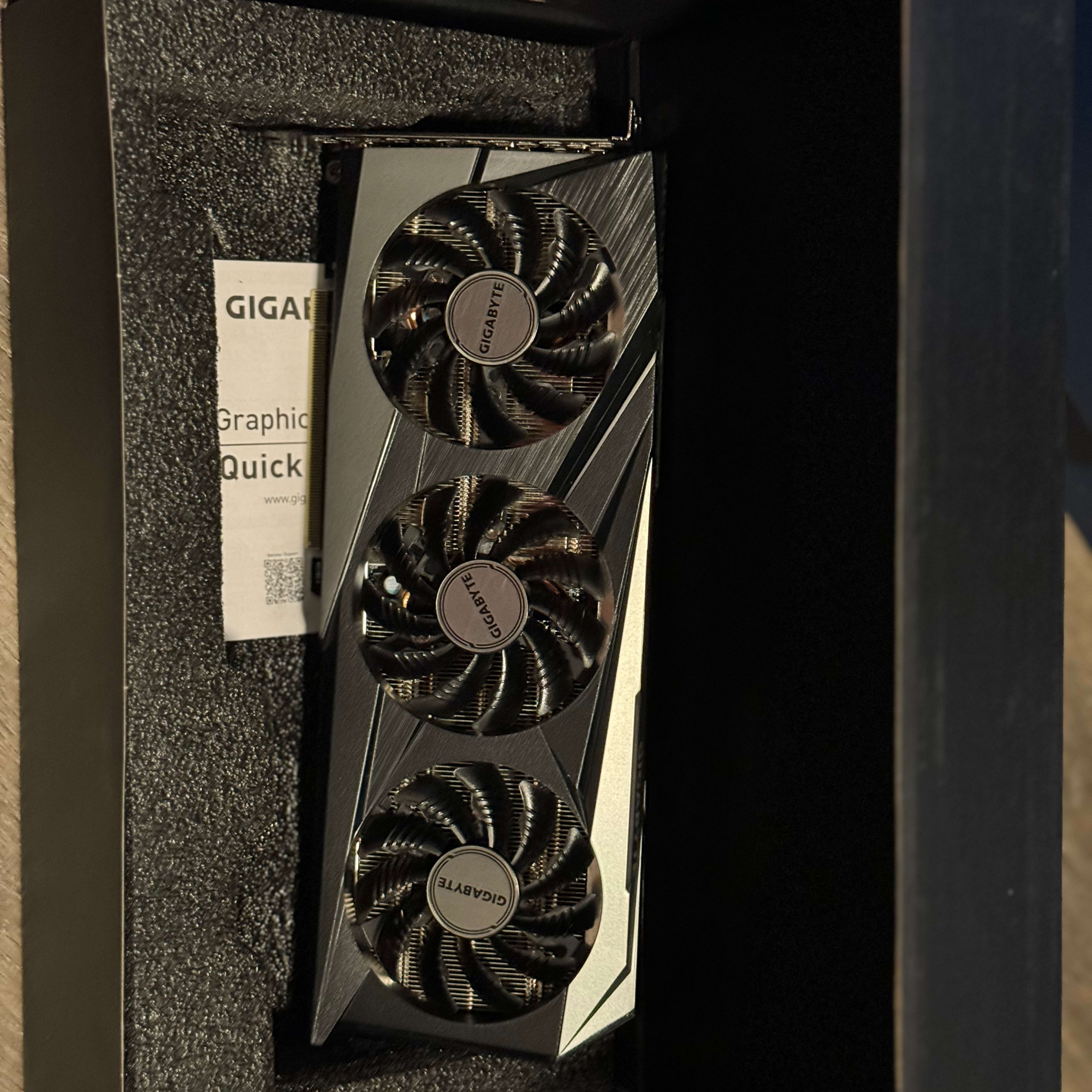 Gigabyte RTX3060 12gb!