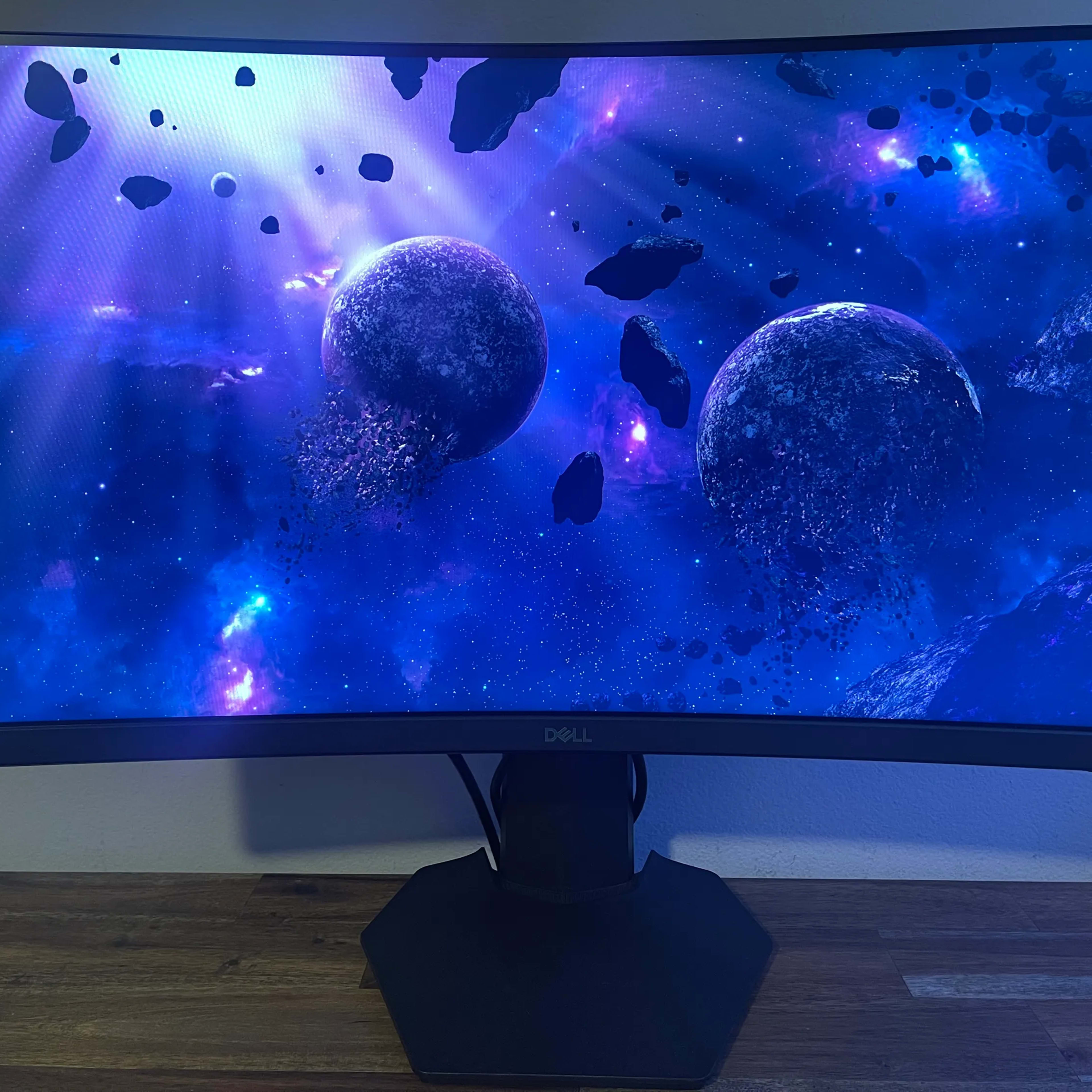 Dell 24 Dell 24