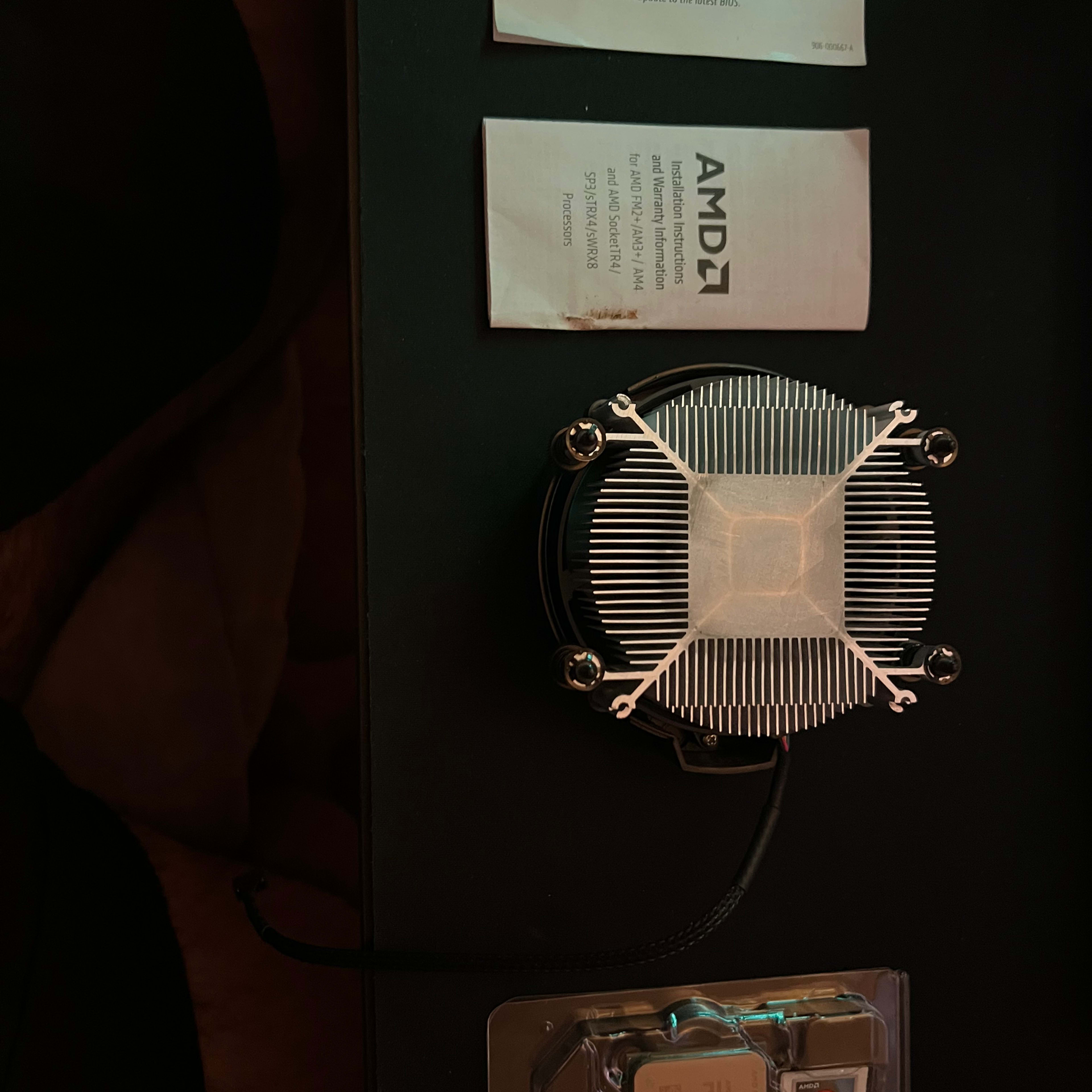 AMD Ryzen 5 5600X 6-core and 12-wire unlocked desktop AMD Ryzen 5 5600X 6-core and 12-wire unlocked desktop