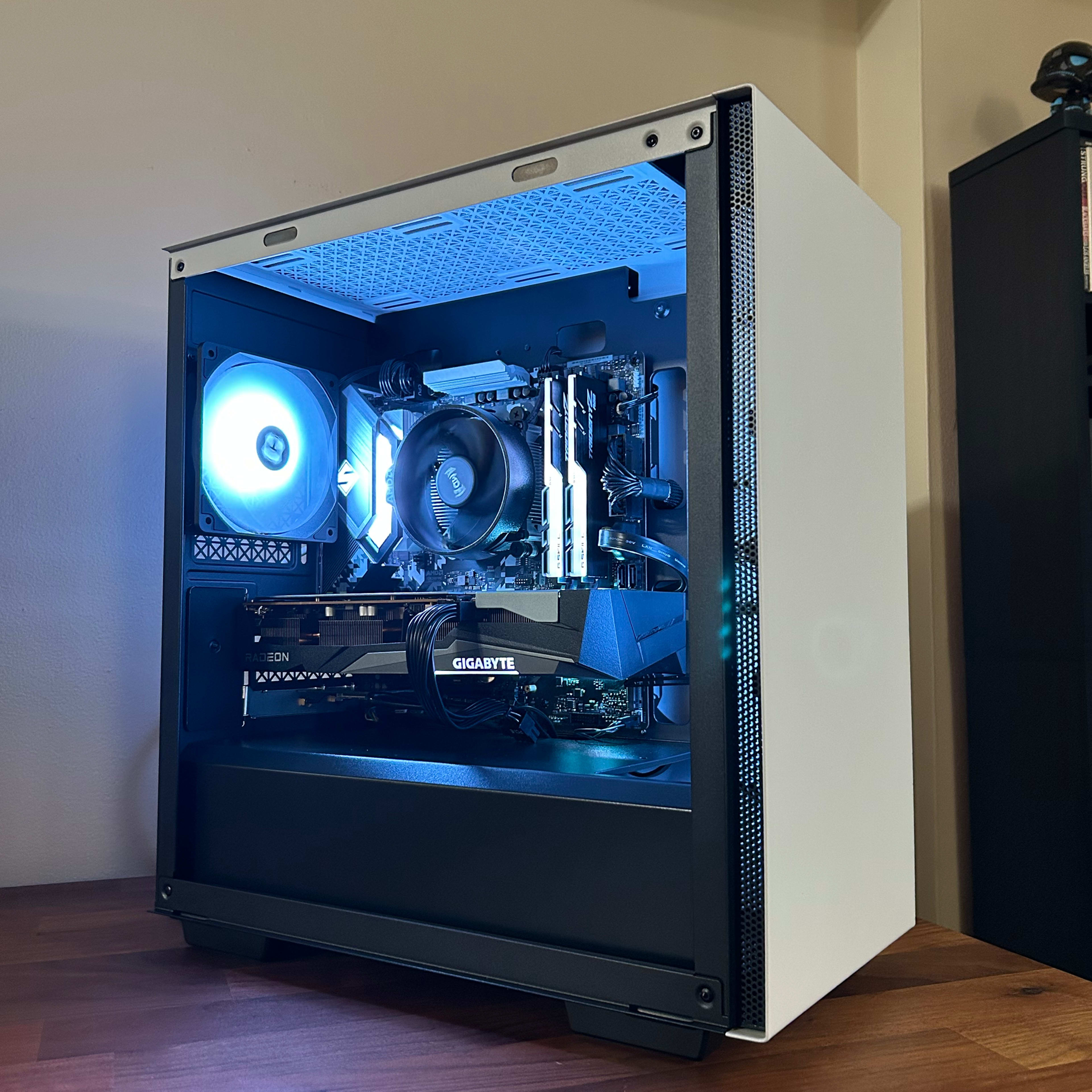AMD RX 7600 | Ryzen 5 5500 | 1TB SSD | The Mini Legend V6 AMD RX 7600 | Ryzen 5 5500 | 1TB SSD | The Mini Legend V6