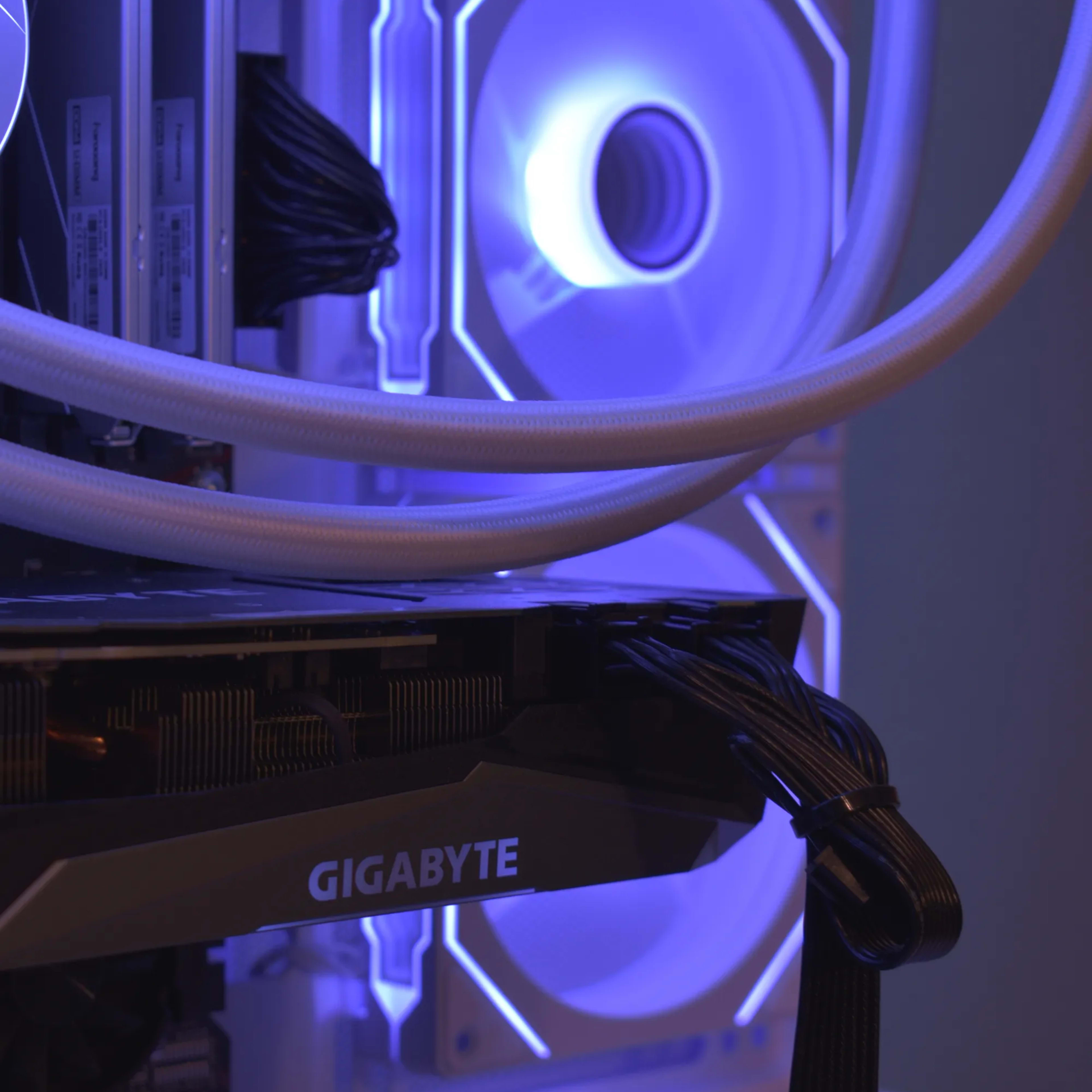 🚀FAST AMD Gaming PC🚀 Ryzen 7 5700X | RTX 3070 8GB | 32GB 🚀FAST AMD Gaming PC🚀 Ryzen 7 5700X | RTX 3070 8GB | 32GB