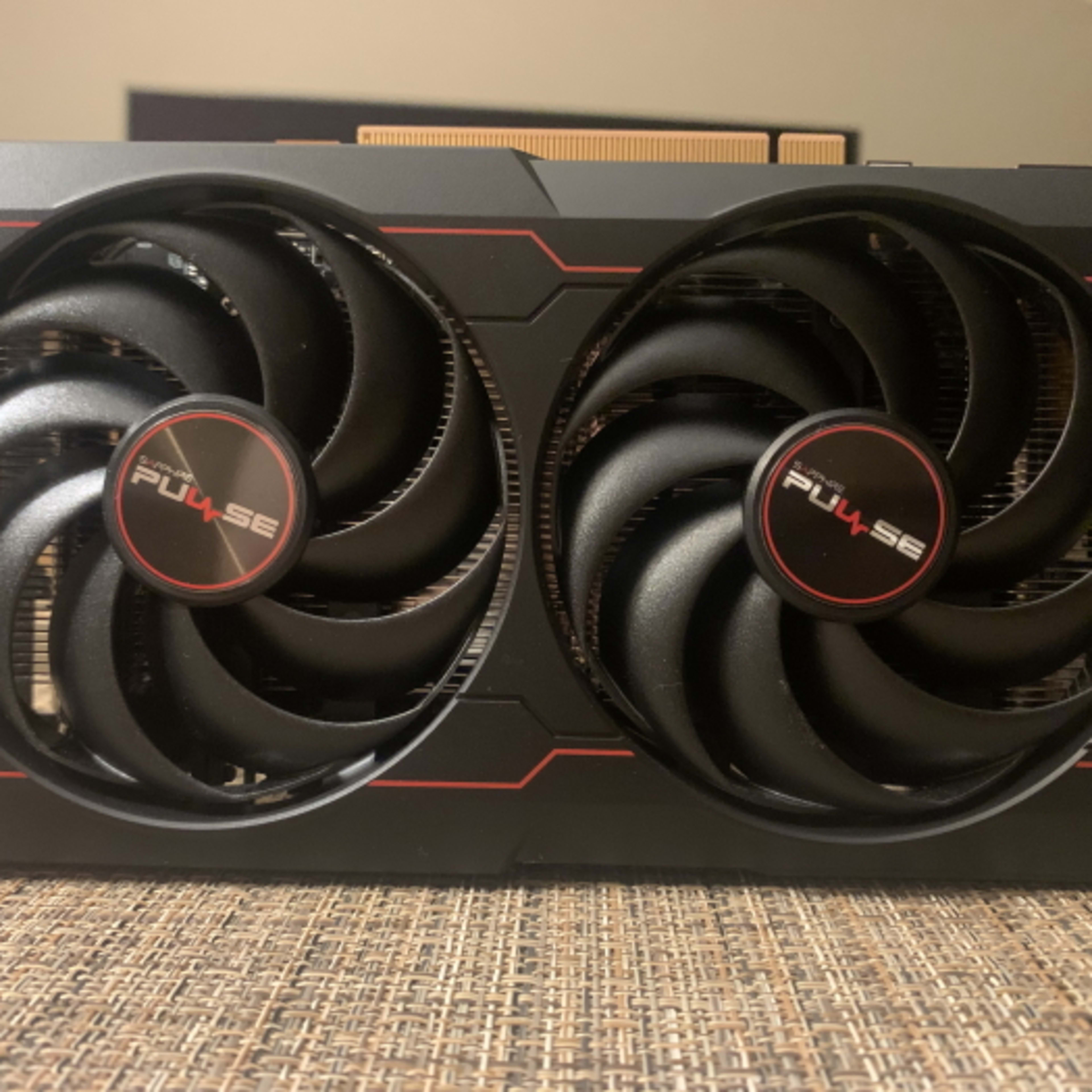 Sapphire PULSE Radeon RX 6600 8GB