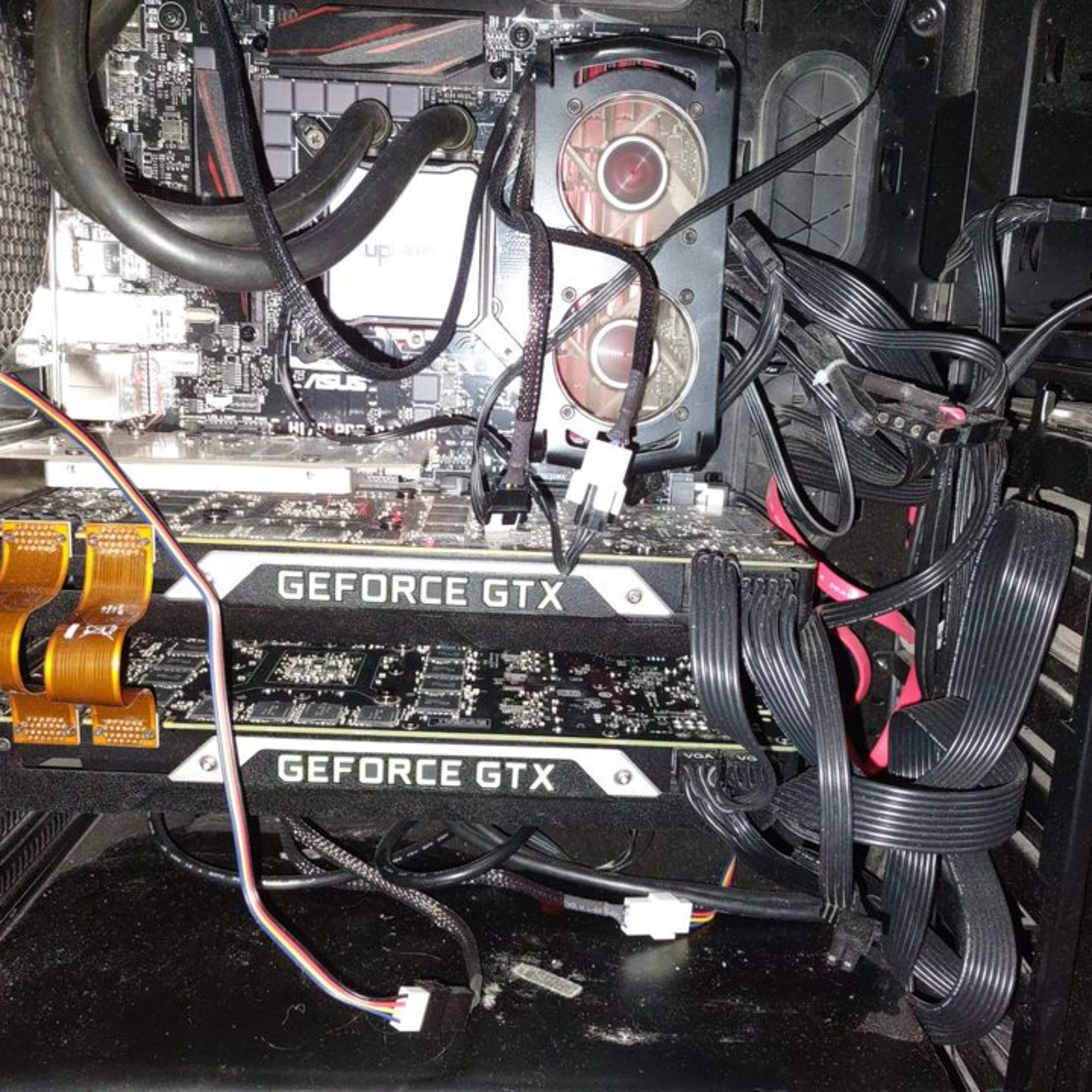 (Harley Quinn) Custom Built Gaming PC