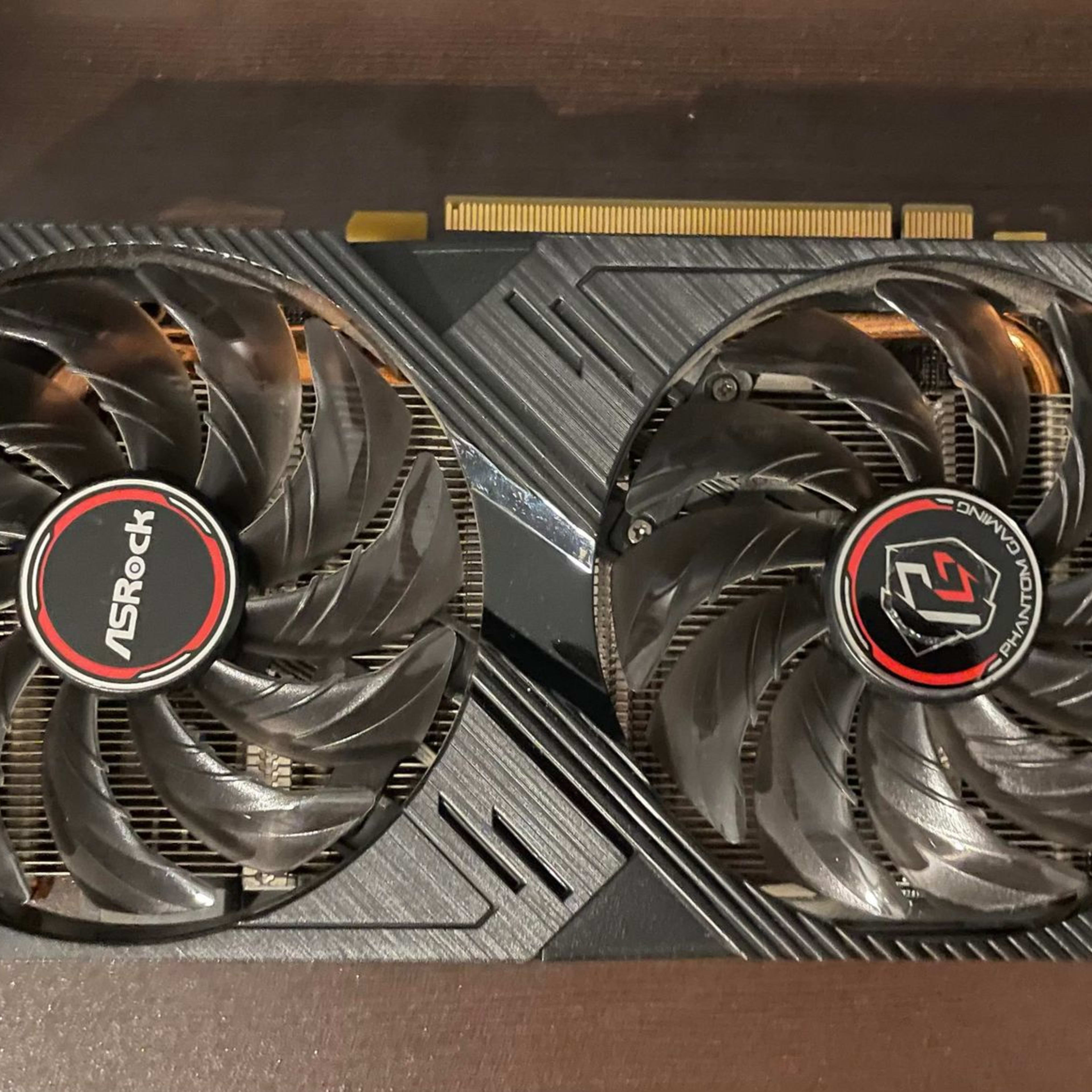 RX 580 8GB Asrock Phantom gaming elite Jawa