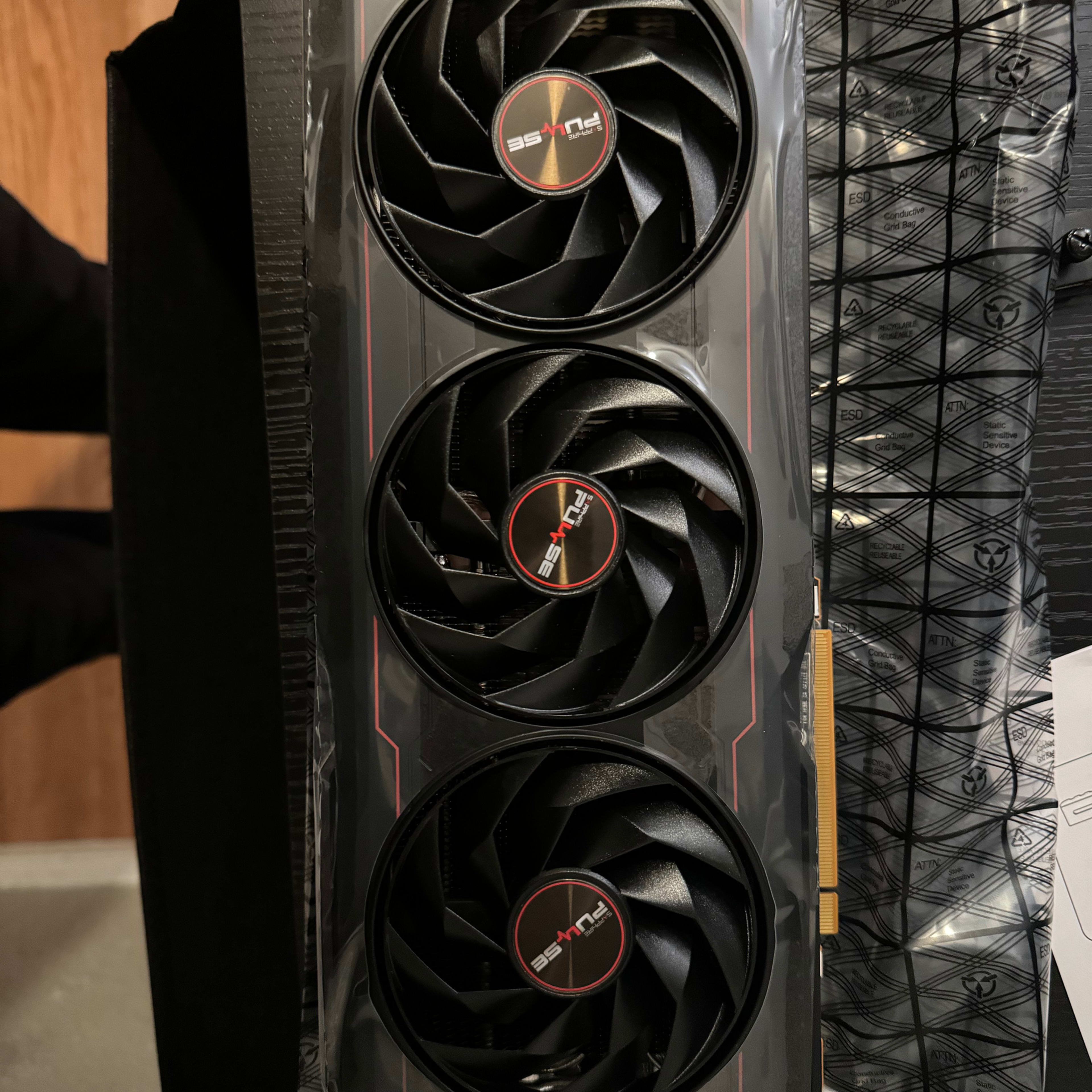 Sapphire Radeon RX 7900 XTX