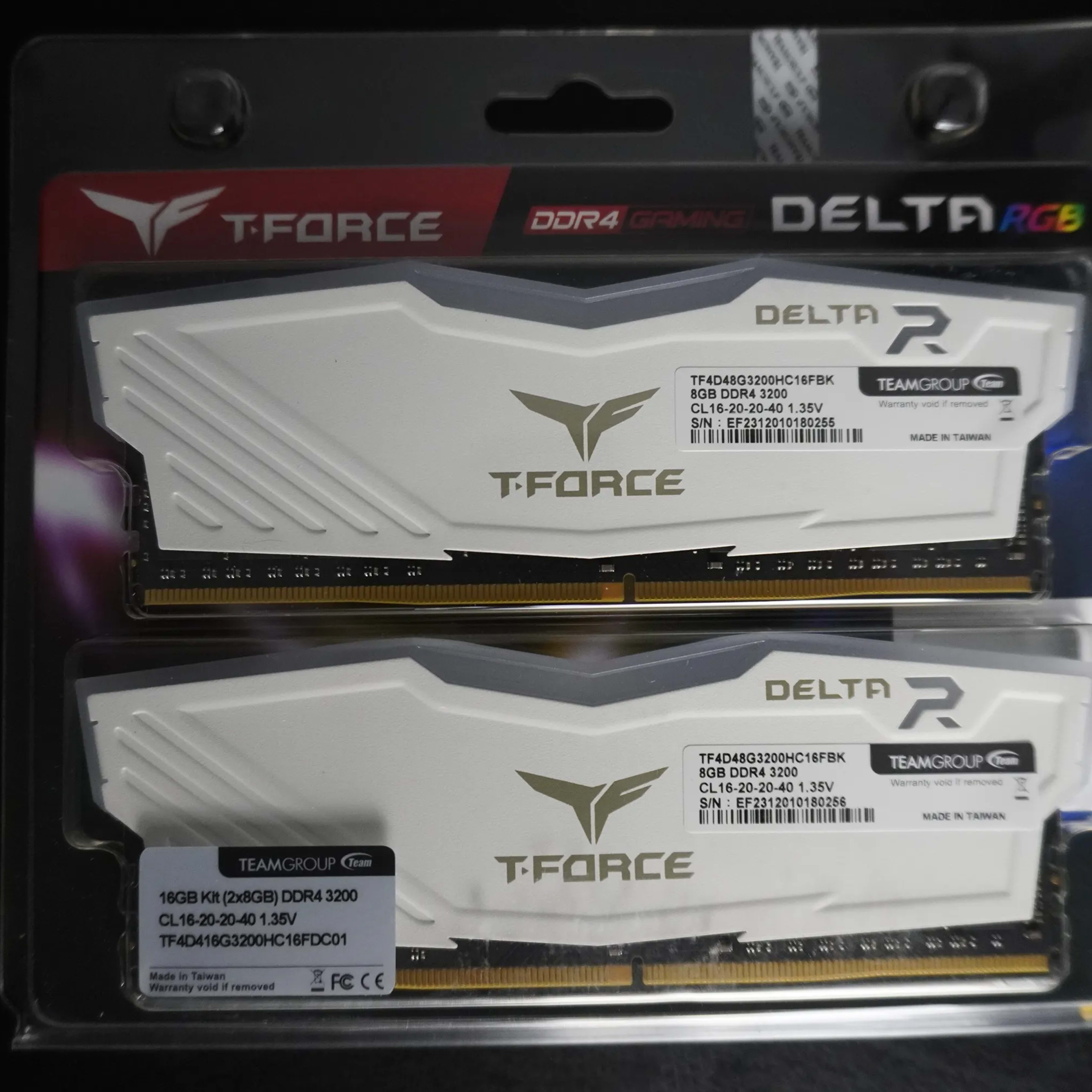 Team T-Force Delta RGB 16GB DDR4 3200 (White)