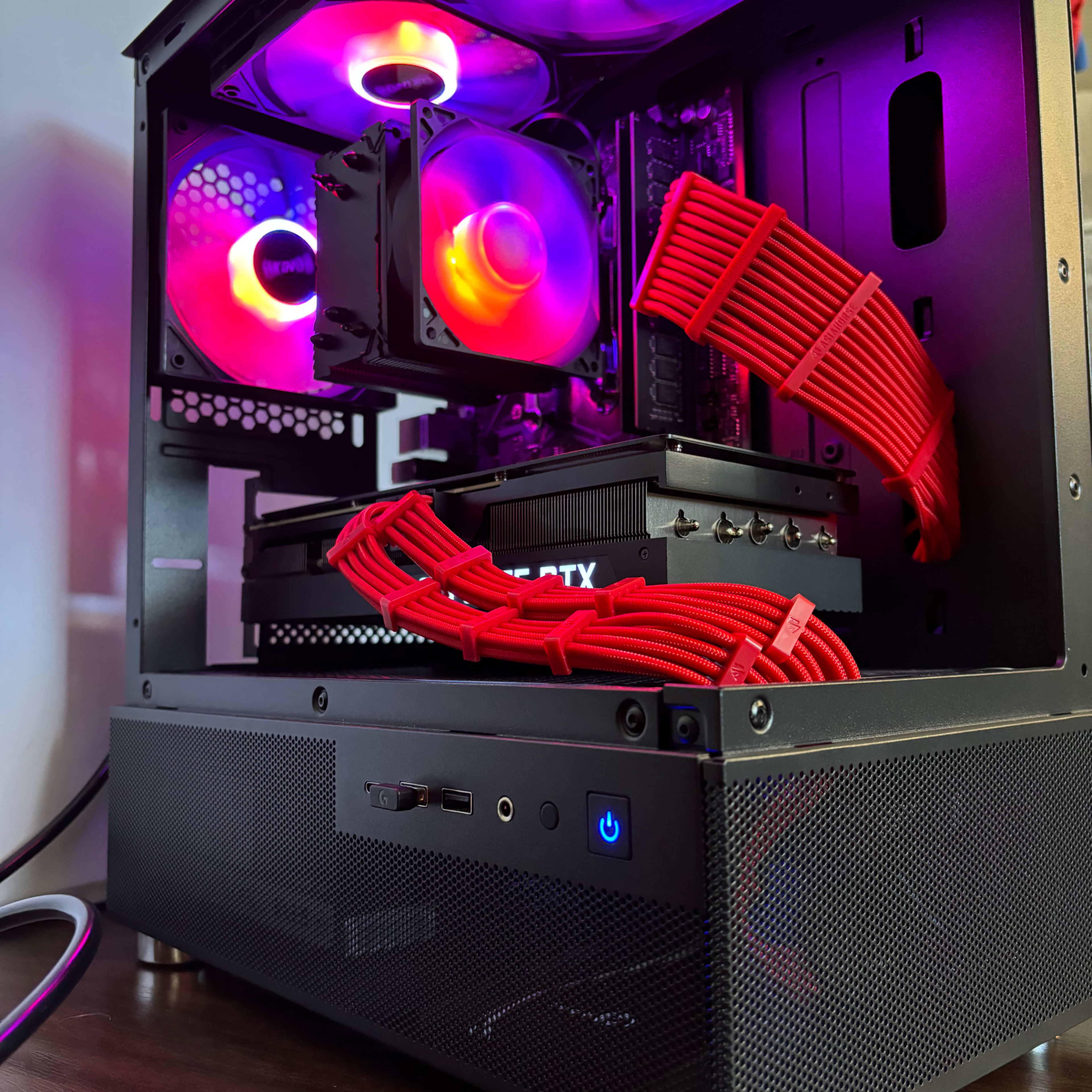 High-Performance Custom Gaming PC - R5 5600 / RTX 3070 Ti High-Performance Custom Gaming PC - R5 5600 / RTX 3070 Ti