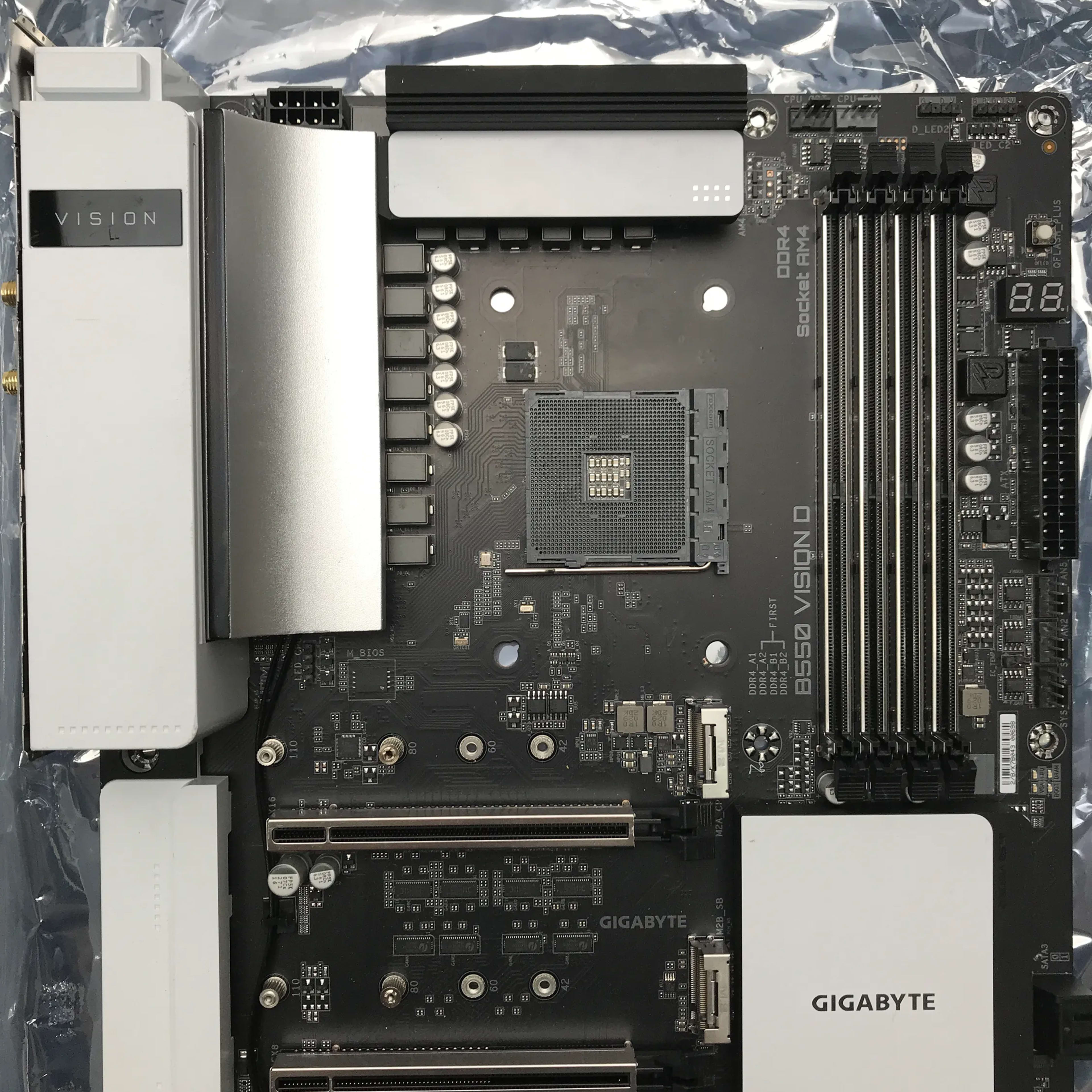 GIGABYTE B550 Vision D AM4, AMD Motherboard | Tested & works GIGABYTE B550 Vision D AM4, AMD Motherboard | Tested & works