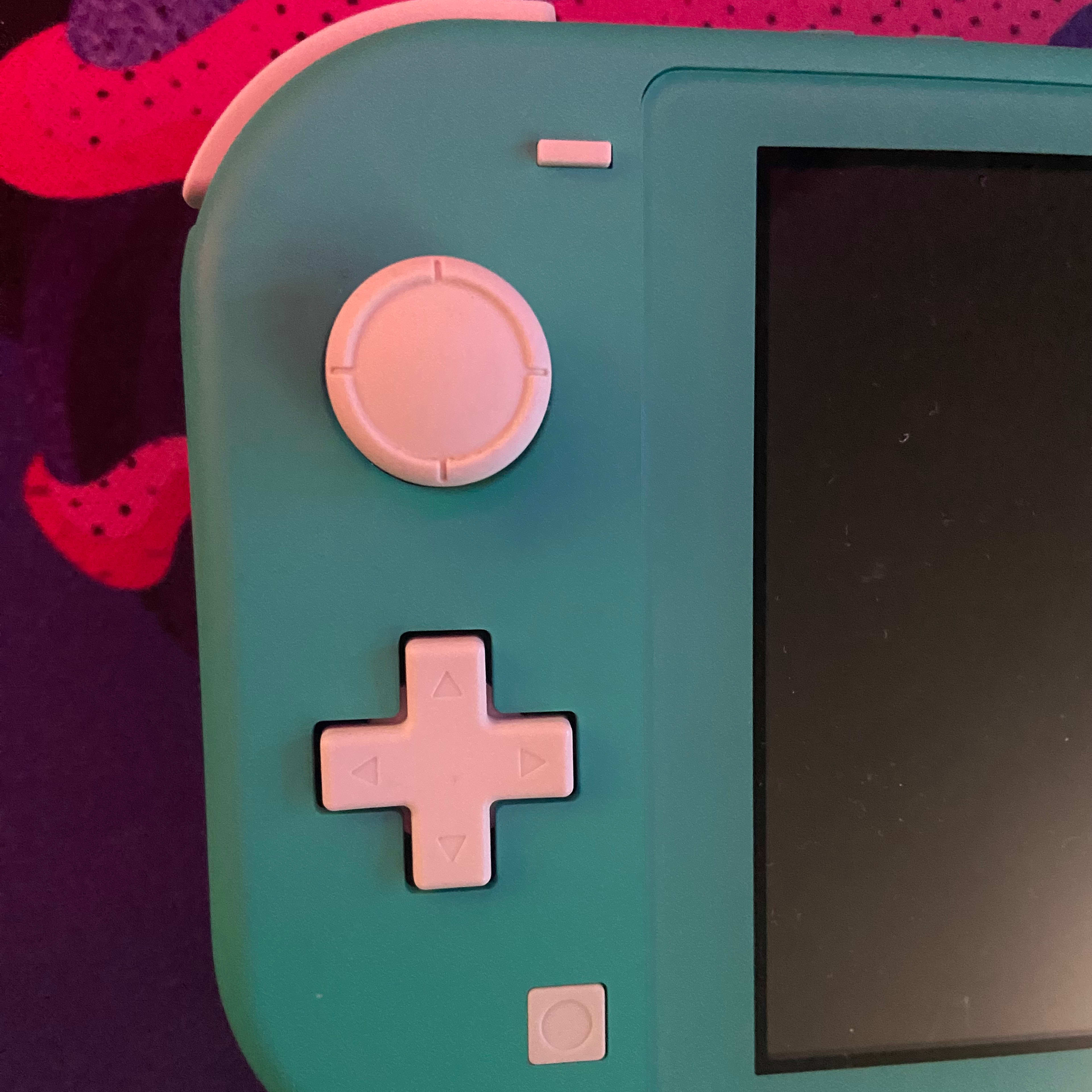 Sale! NINTENTDO SWITCH LITE - Turquoise