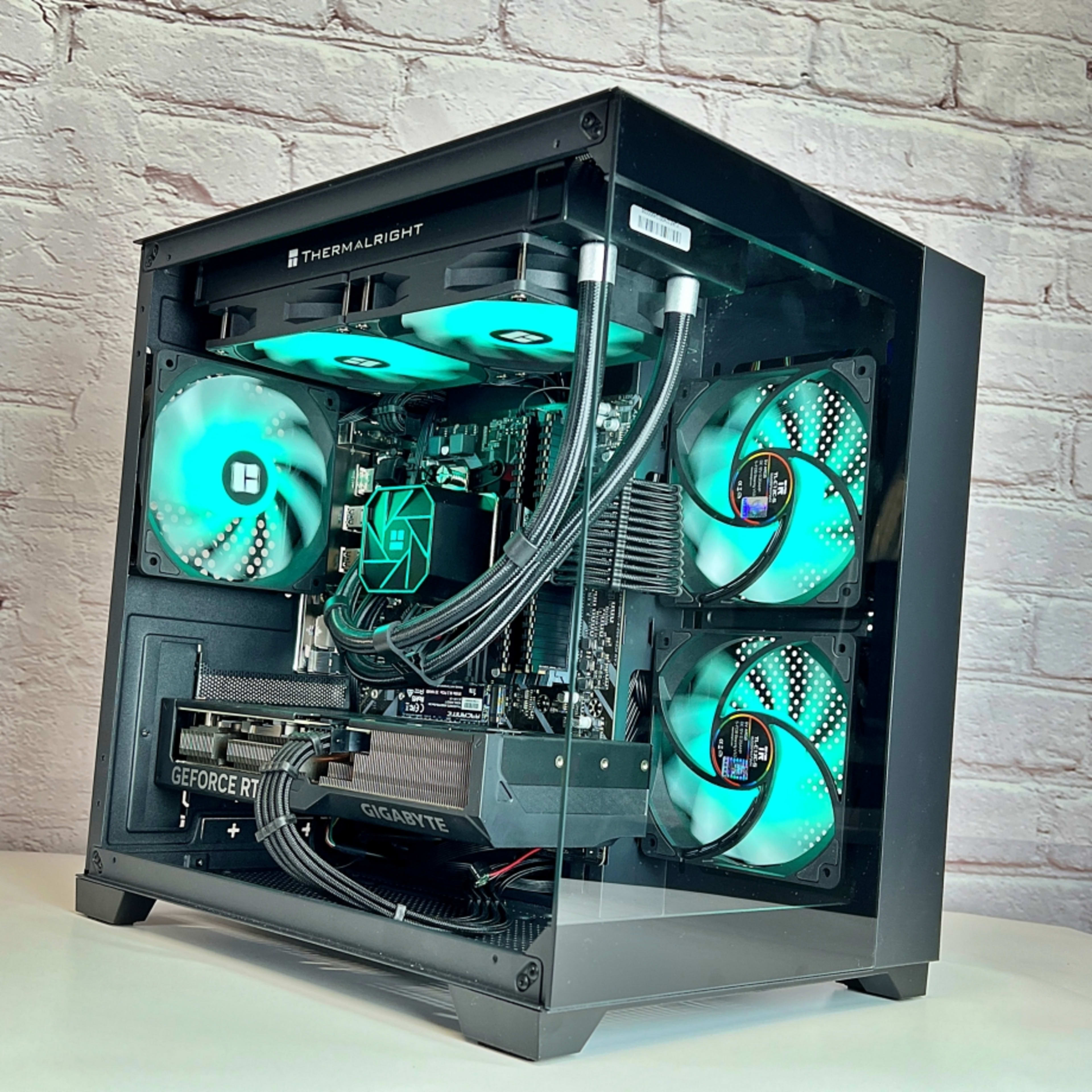 Liquid Cooled RTX 4070 Ryzen 5 5600X 32GB RAM 1TB M.2 Win 11 Gaming PC