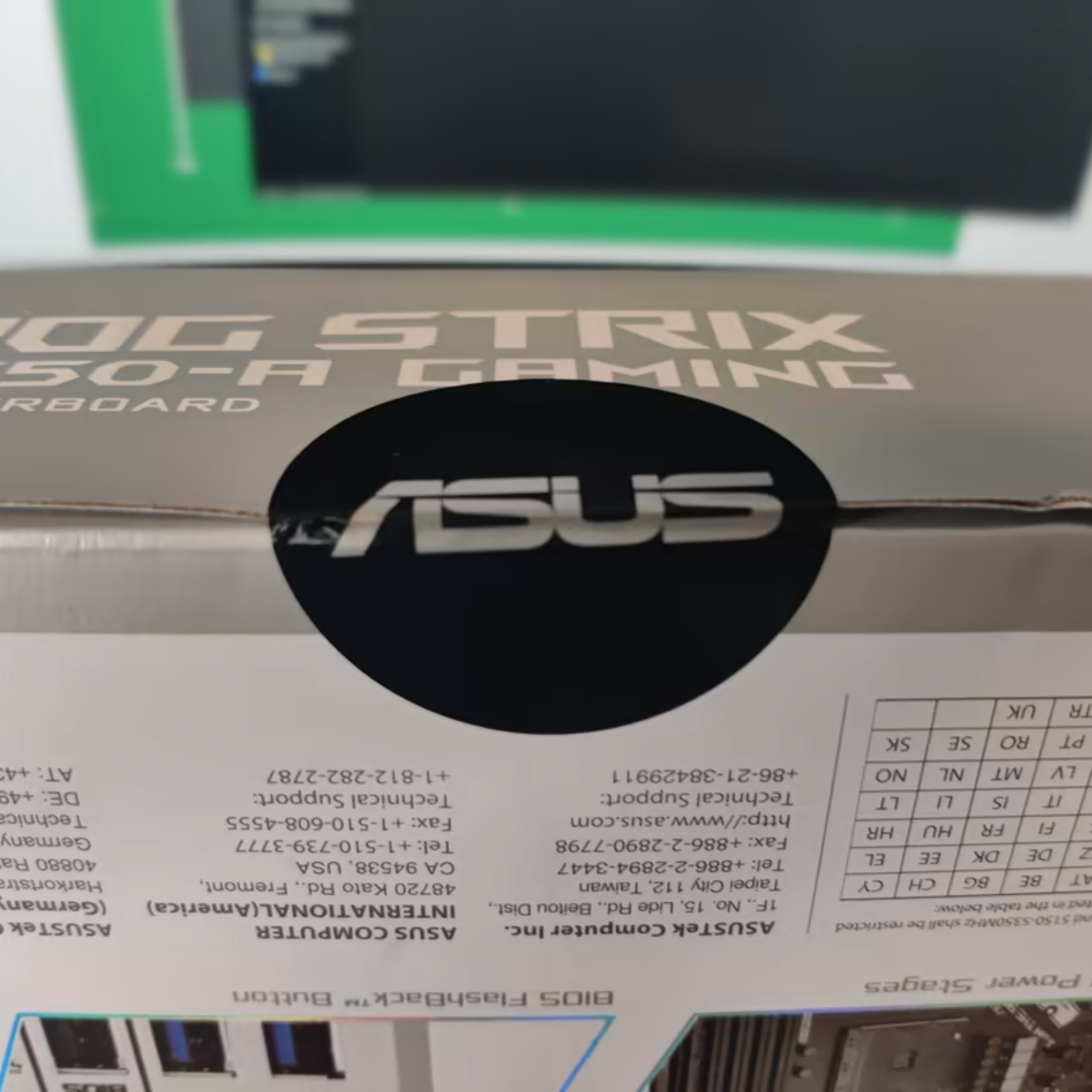 BNIB ASUS ROG STRIX B550-A GAMING Motherboard