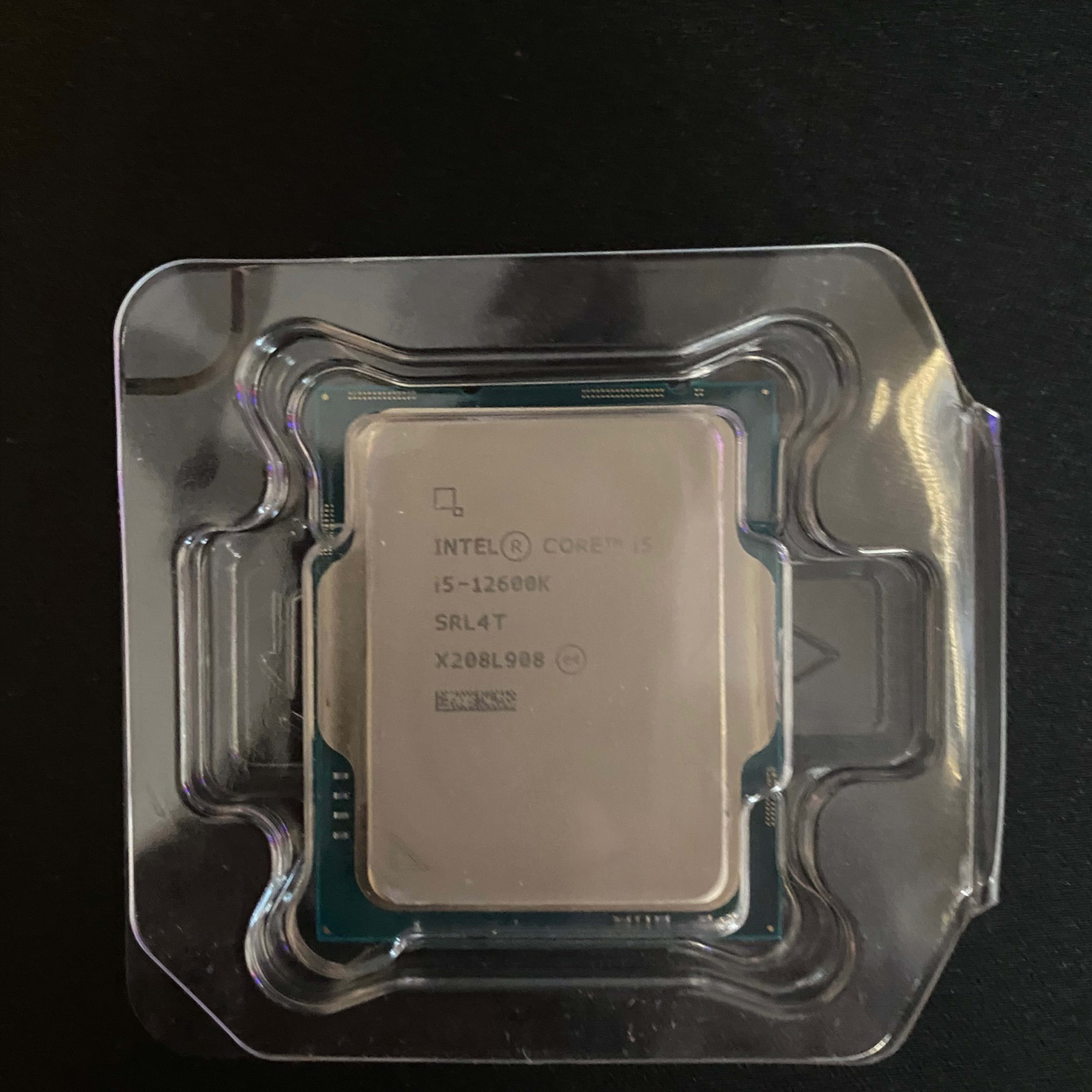 Intel Core i5 12600K / 3.7 GHz processor - Box (without cooler