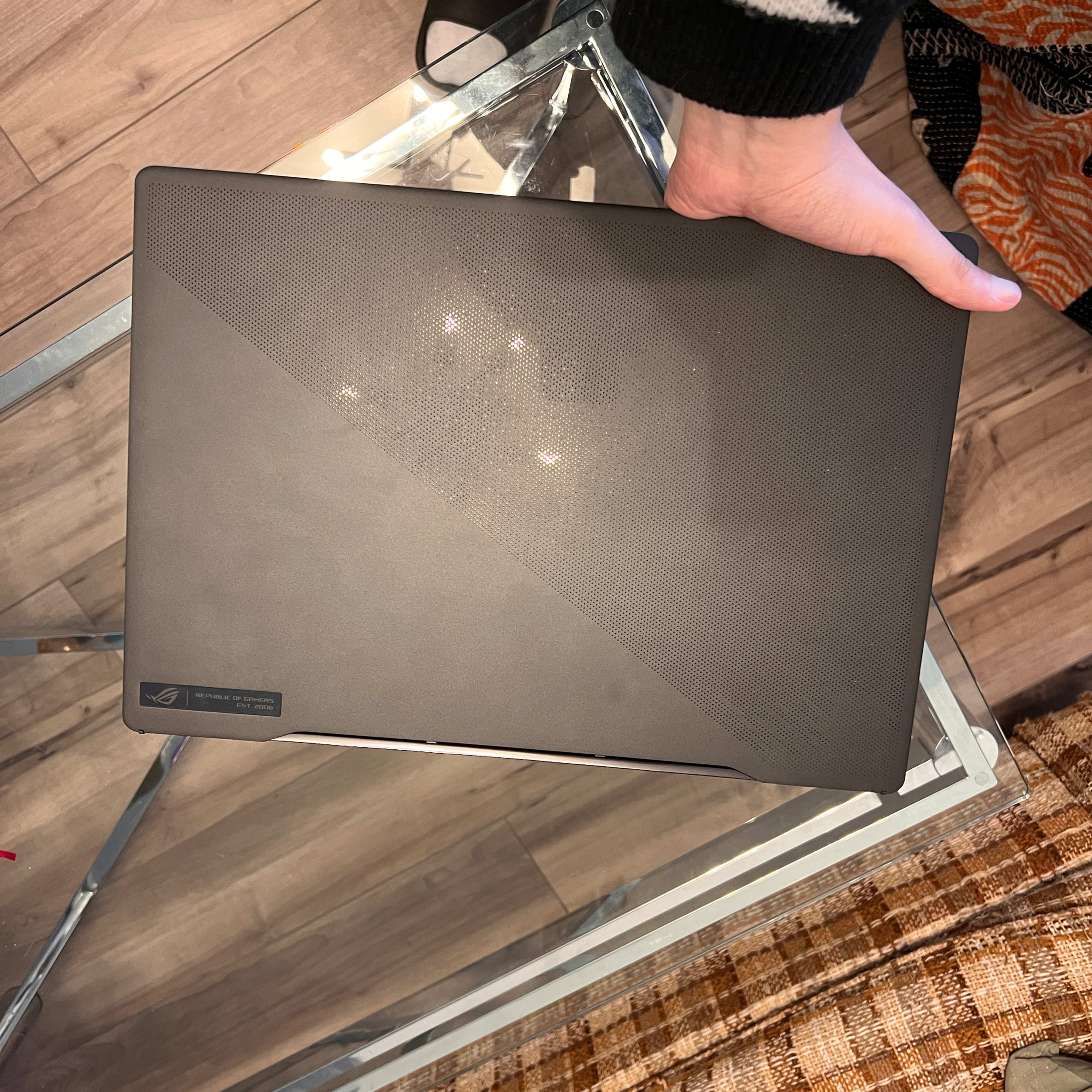 ASUS ROG Zephyrus M16 GU604VI