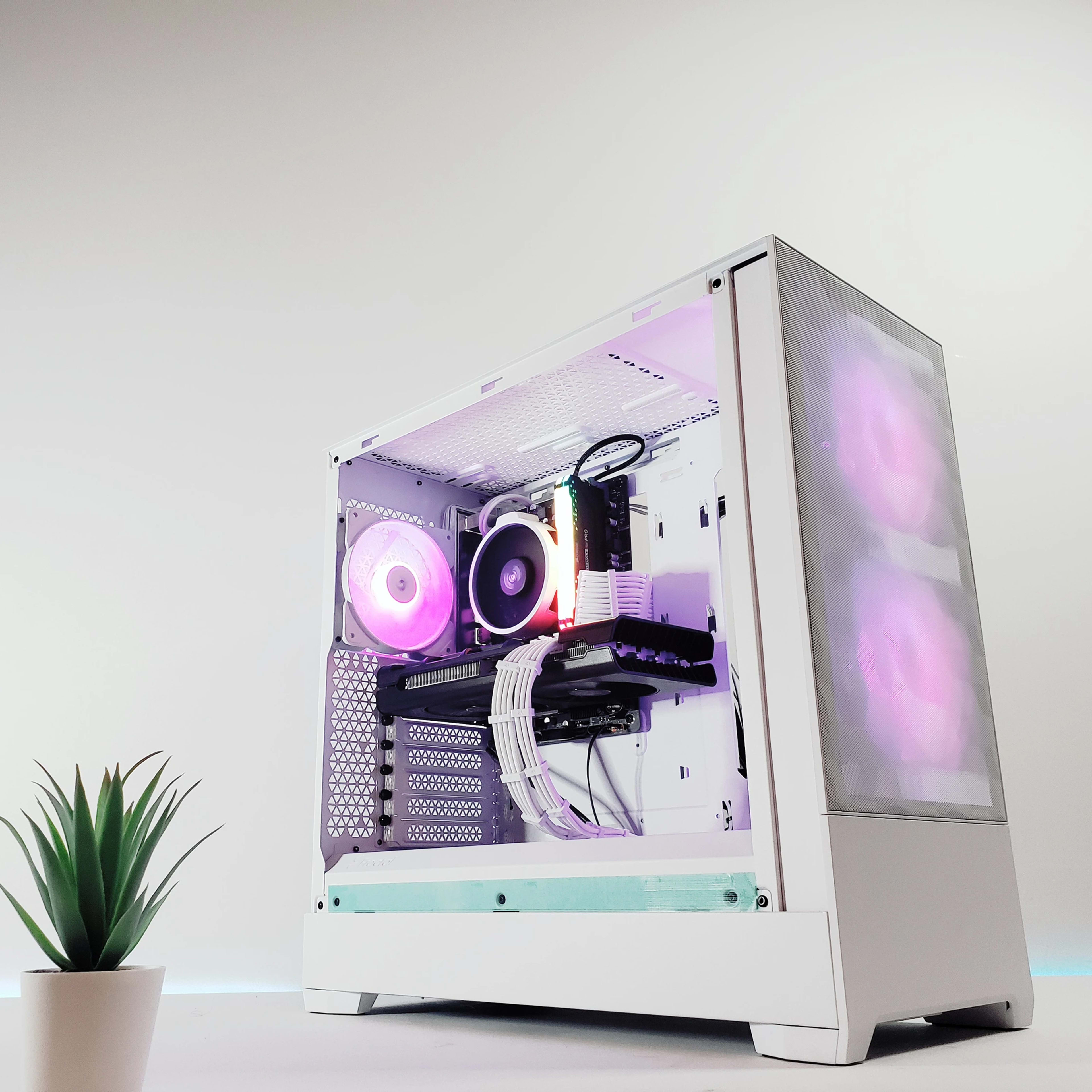 R5🚨White P2P Gaming PC V2 |⚙️5700XT| Brand New✨ |