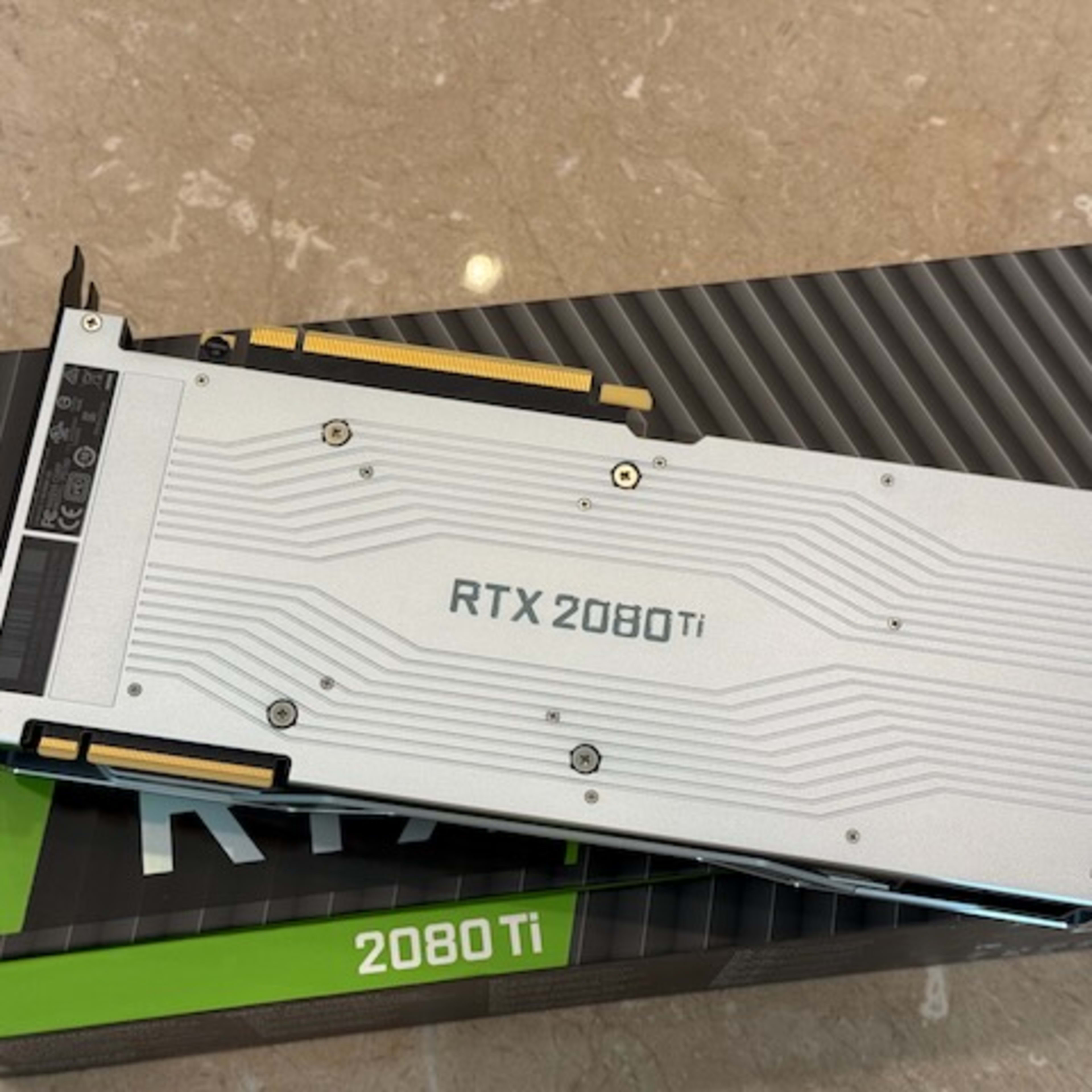 Founders Edition NVIDIA GeForce RTX 2080 Ti - 11GB GDDR6 Founders Edition NVIDIA GeForce RTX 2080 Ti - 11GB GDDR6