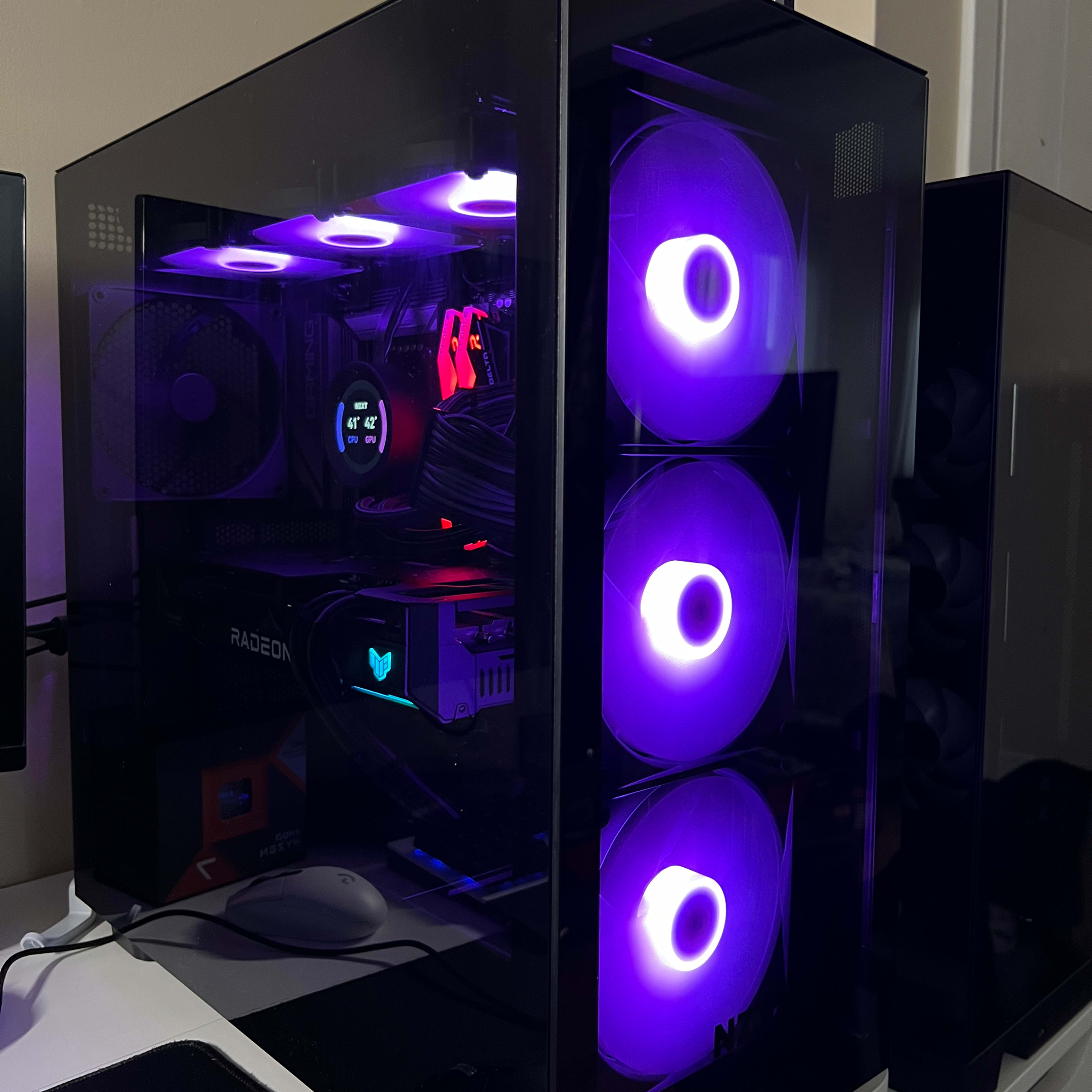 Custom Ryzen 7800X3D + RX 7800XT