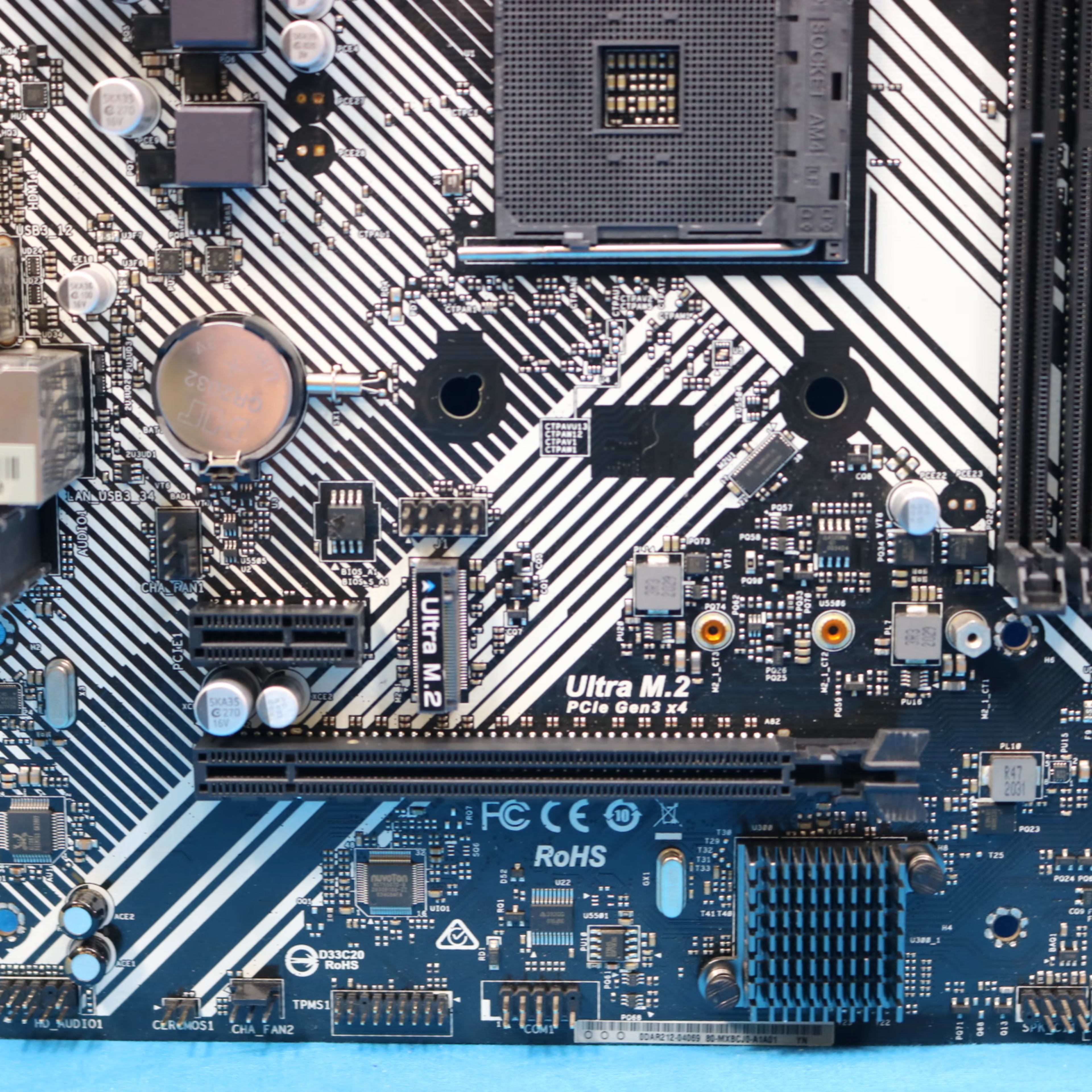 *Newest BIOS* ASRock A320M/ac AMD Socket AM4 MicroATX DDR4 Desktop