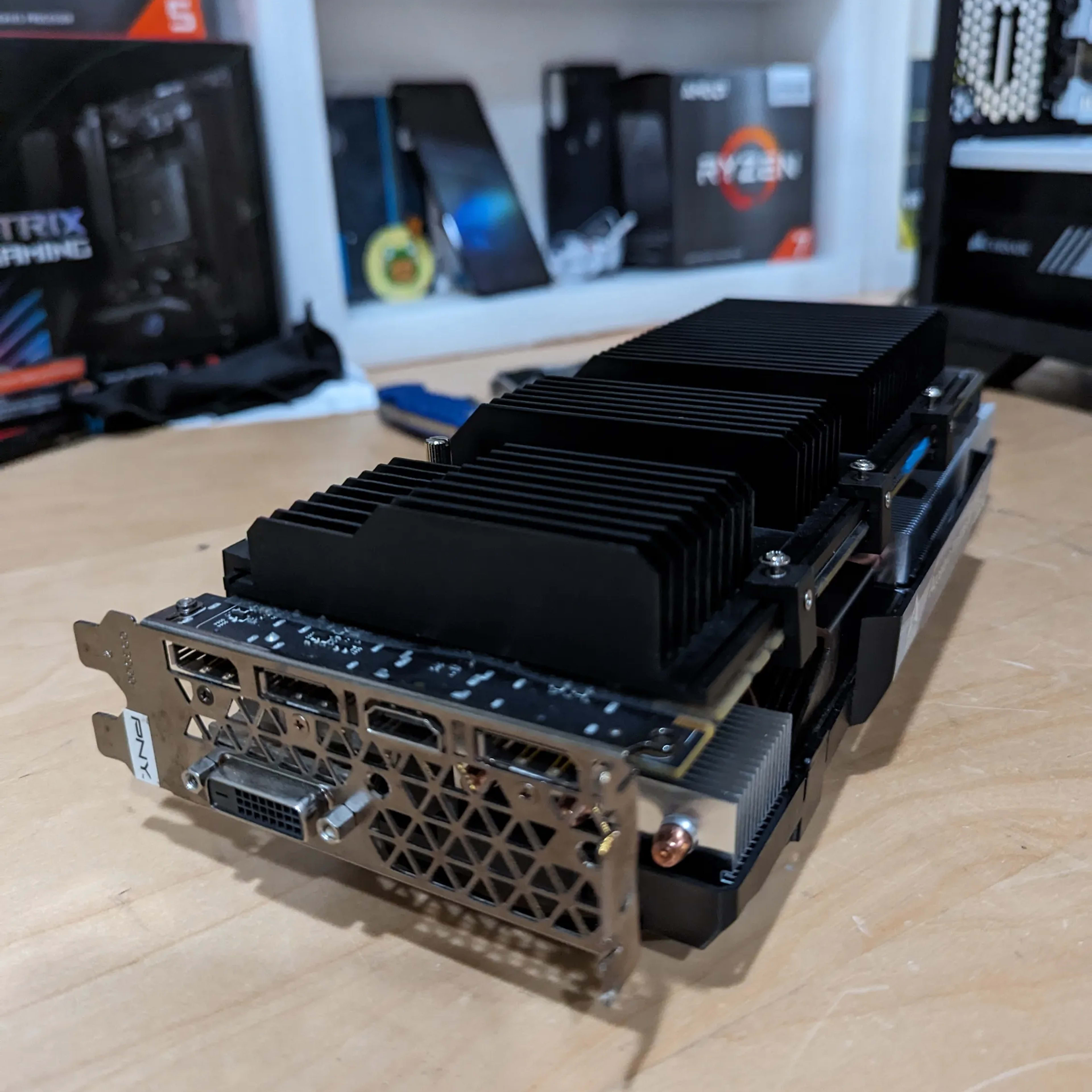 Nvidia GTX 1080 w/ Arctic Accelero IV Cooler