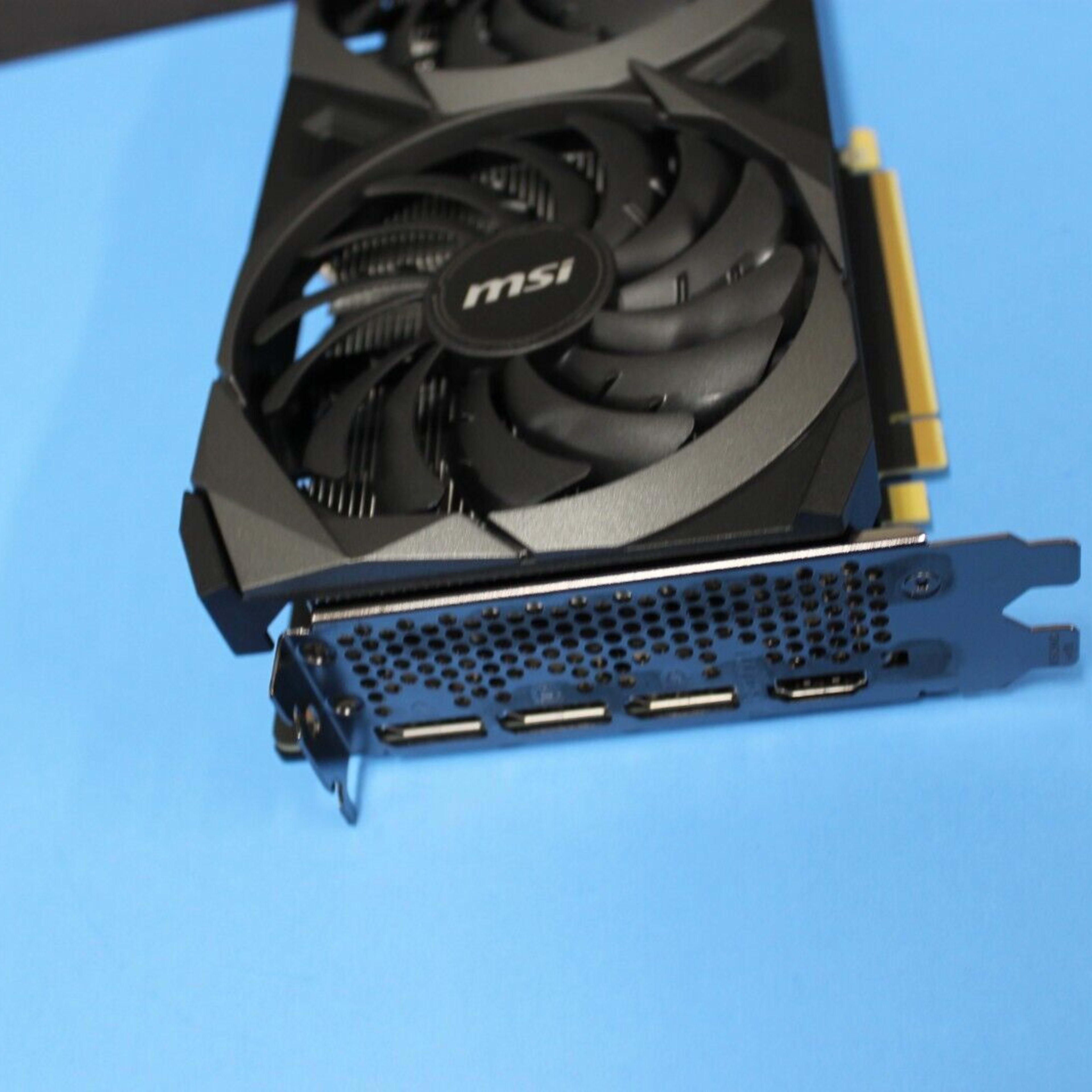 MSi Nvidia Geforce RTX 3070 Ventus 2X NON-LHR 8GB GDDR6 MSi Nvidia Geforce RTX 3070 Ventus 2X NON-LHR 8GB GDDR6