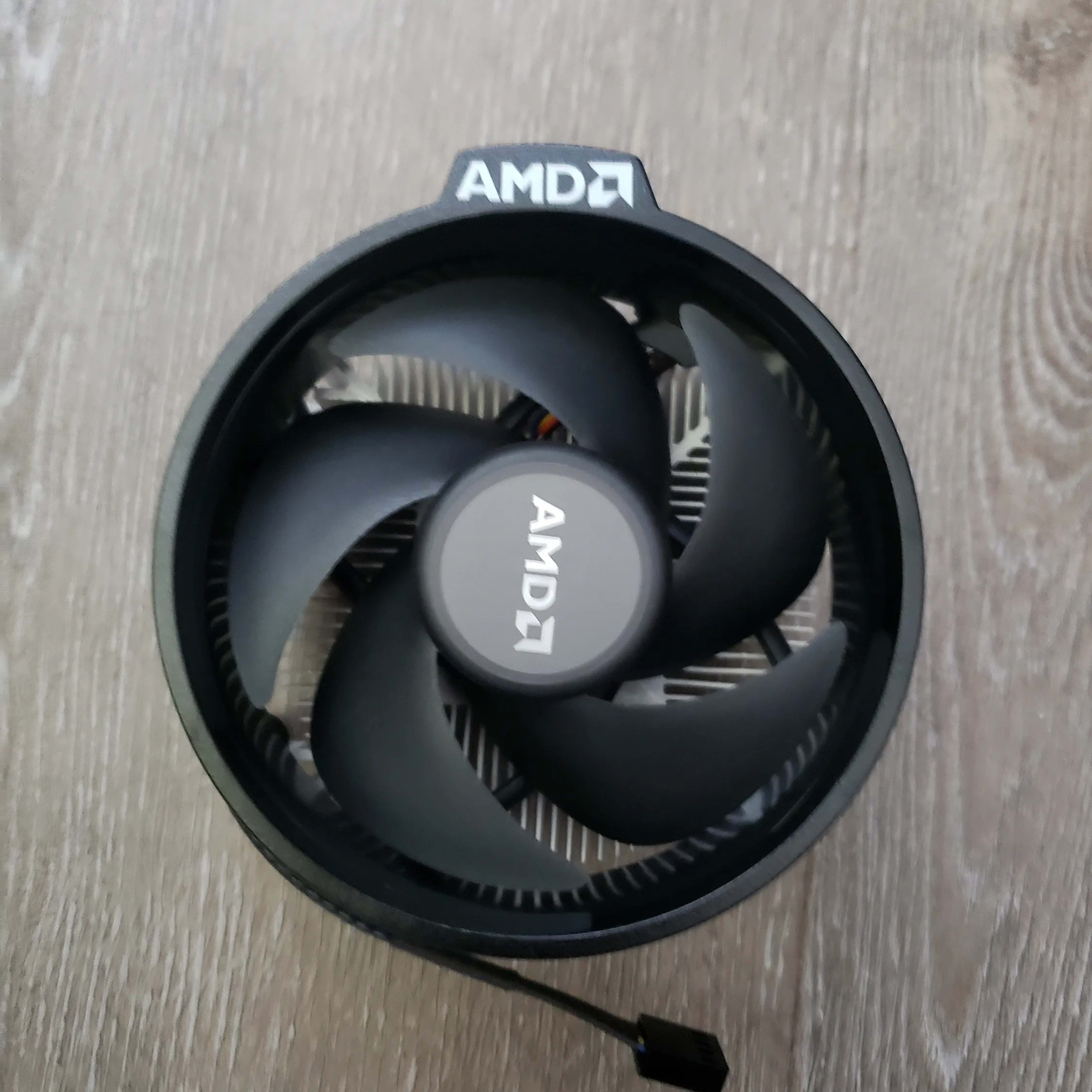 NIB AMD AM4 Wraith Stealth Ryzen Cooler Heatsink