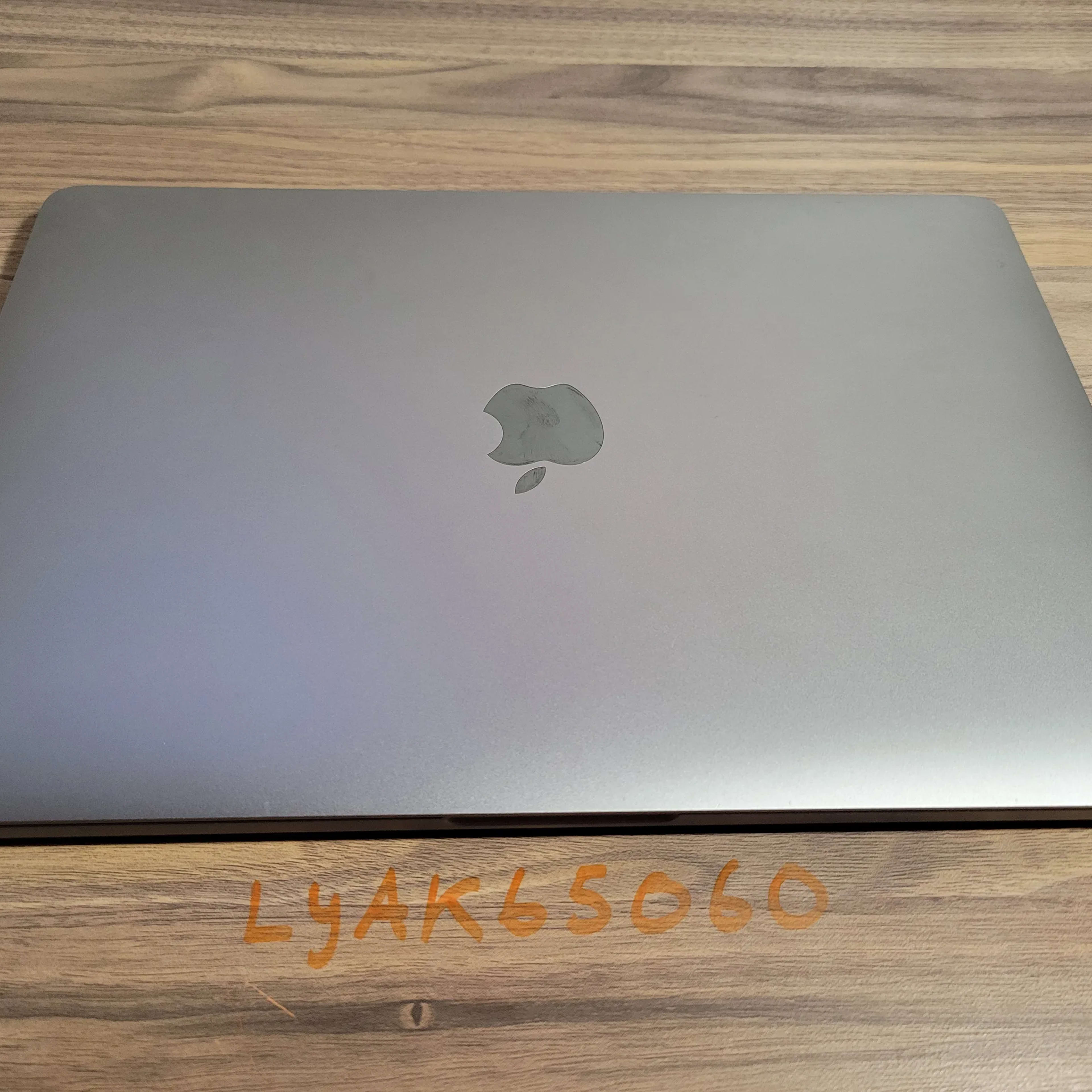 Apple Macbook Pro Laptop 2020 13-inch - 512GB - M1 Cpu - 8Gb ram