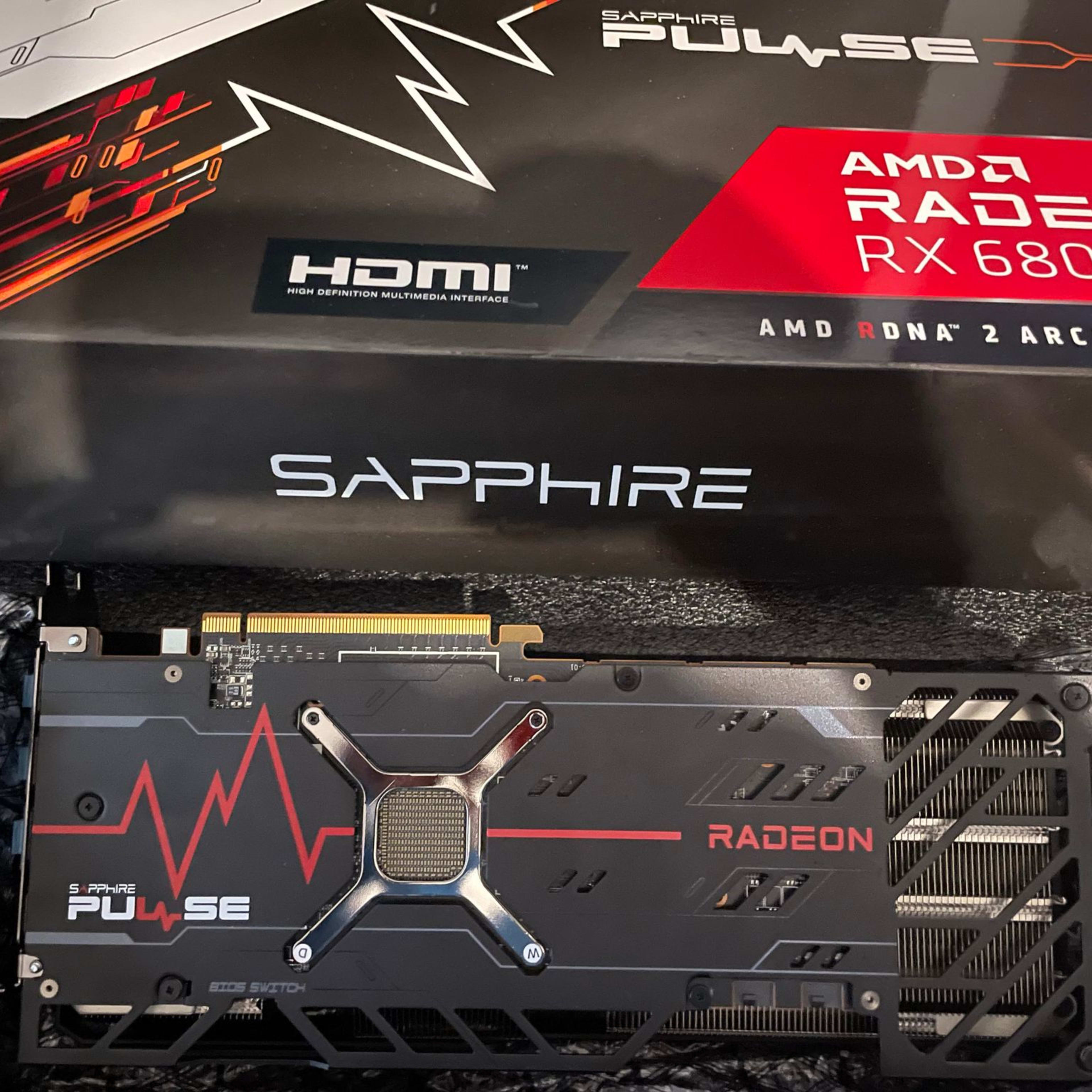 Sapphire Pulse RX 6800 (NON-XT)