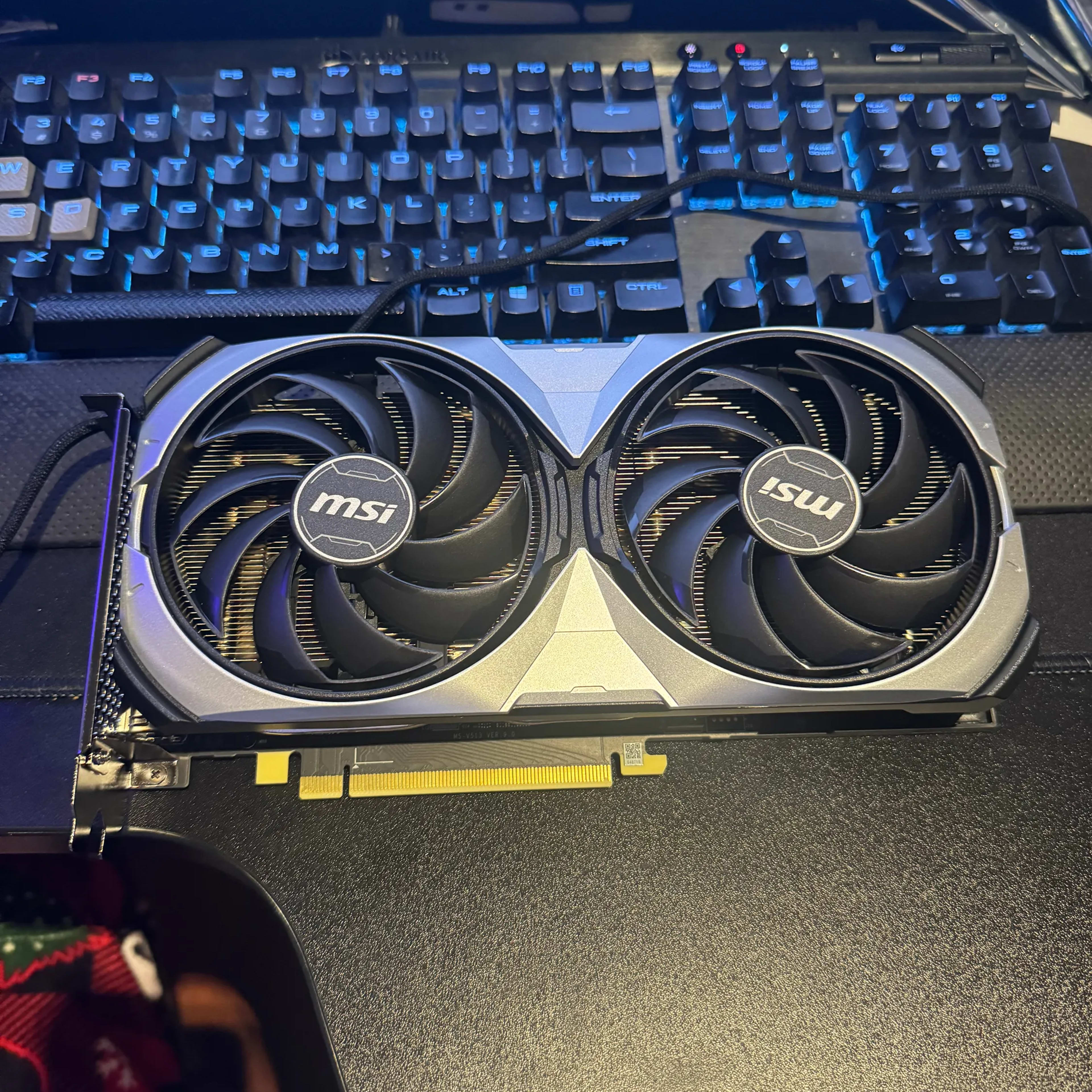 MSI Gaming GeForce RTX 4070 Ventus 2X 12G OC