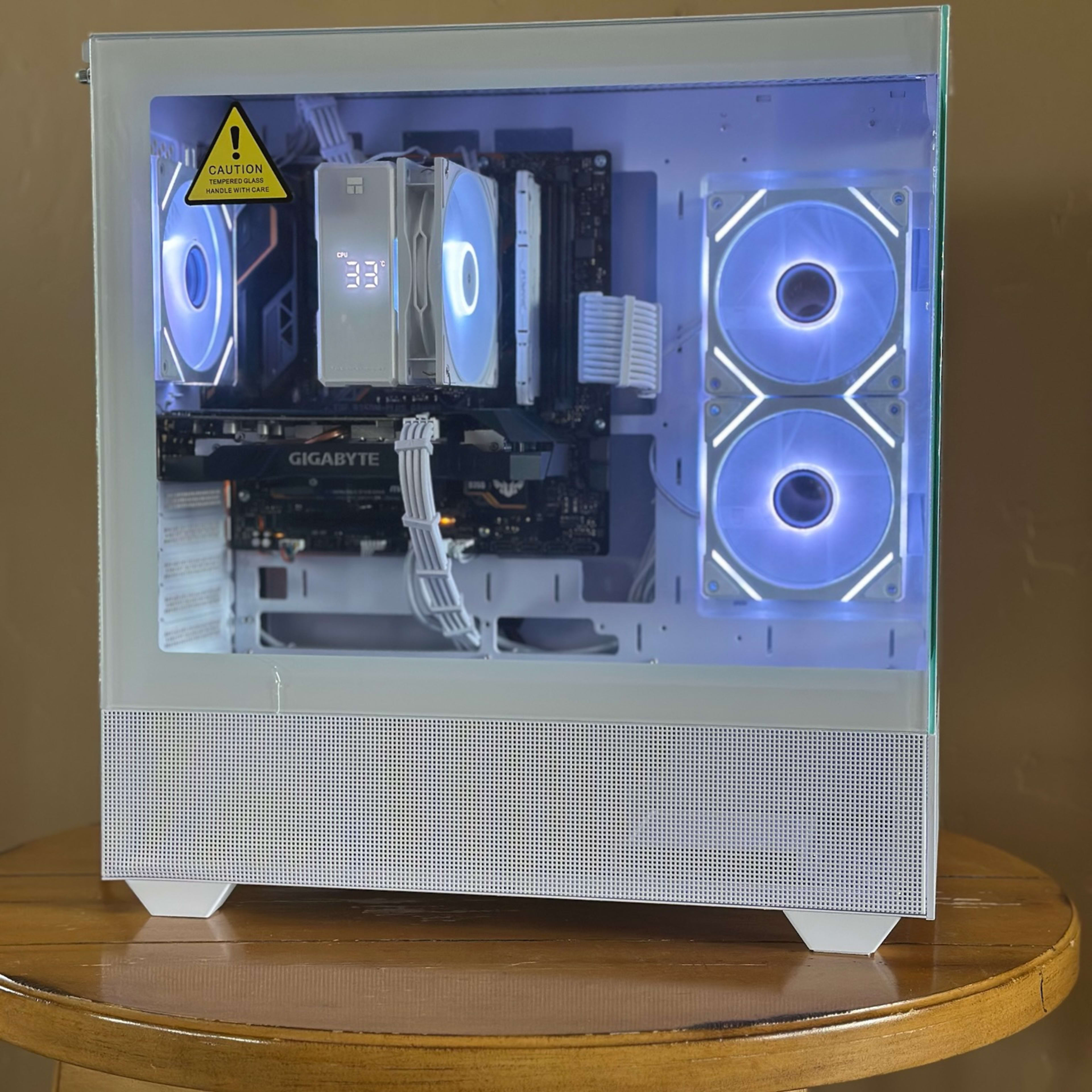 【トトロPC】Ryzen5 5500 GTX1660super トトロPC】Ryzen5 5500 GTX1660super White Gaming PC (GTX 1660