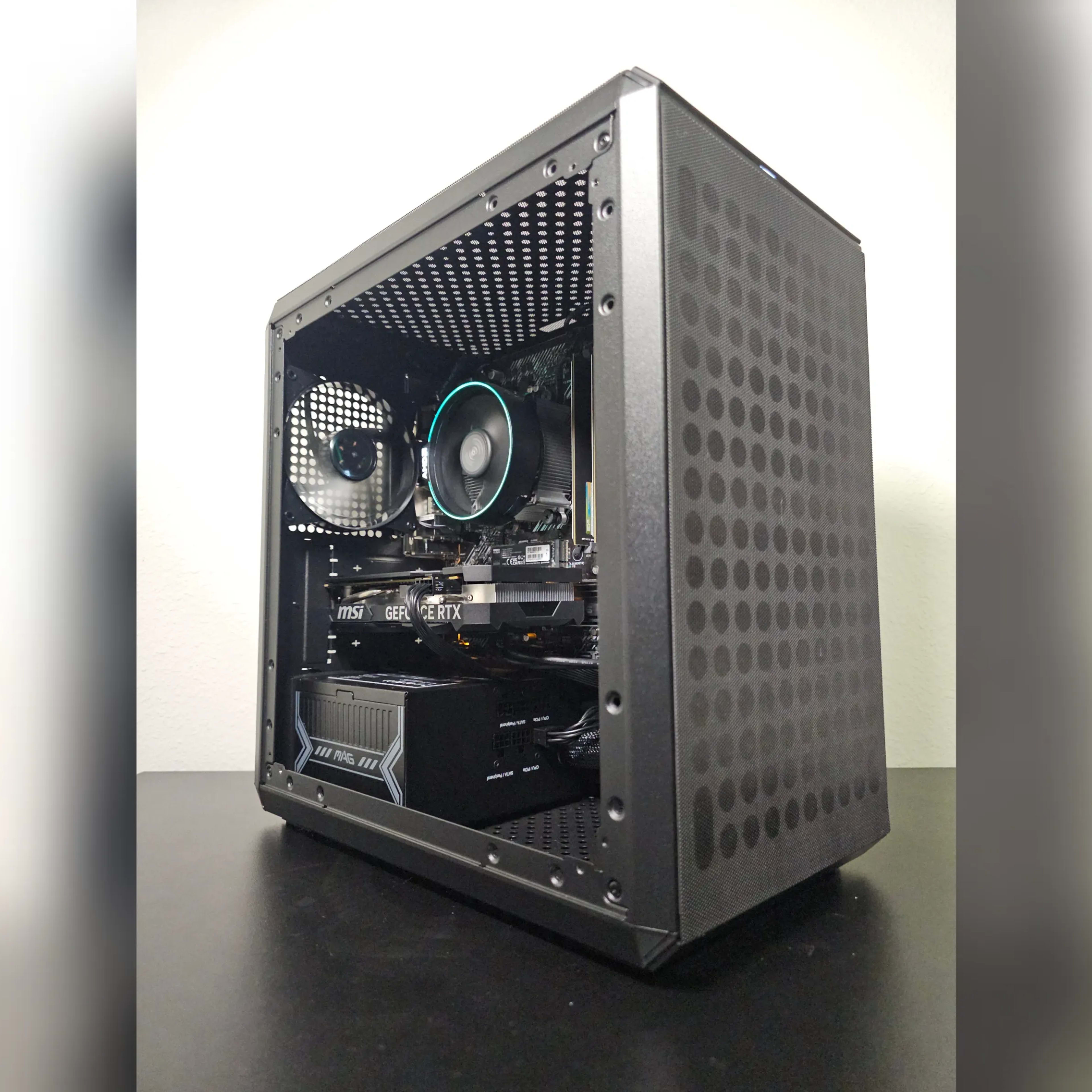 SPIRE / RTX 4060 / Ryzen 7 2700 / 16GB DDR4 / 1TB SSD | Jawa SPIRE / RTX 4060 / Ryzen 7 2700 / 16GB DDR4 / 1TB SSD | Jawa