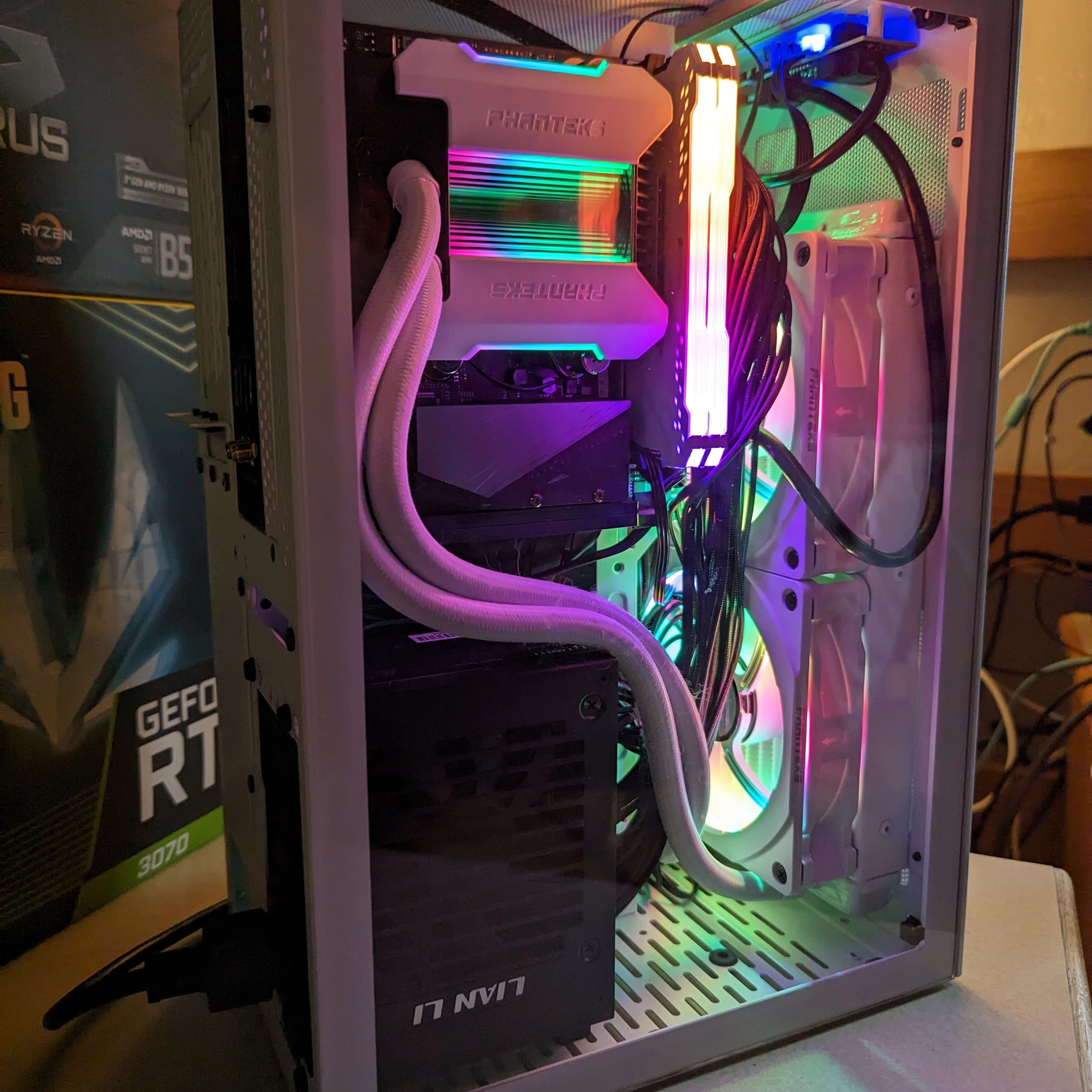 JT-4 | Ryzen 7 5800X | RTX 3070 | 32GB RAM | 1TB SSD | Wi-Fi | Windows 11 Pro