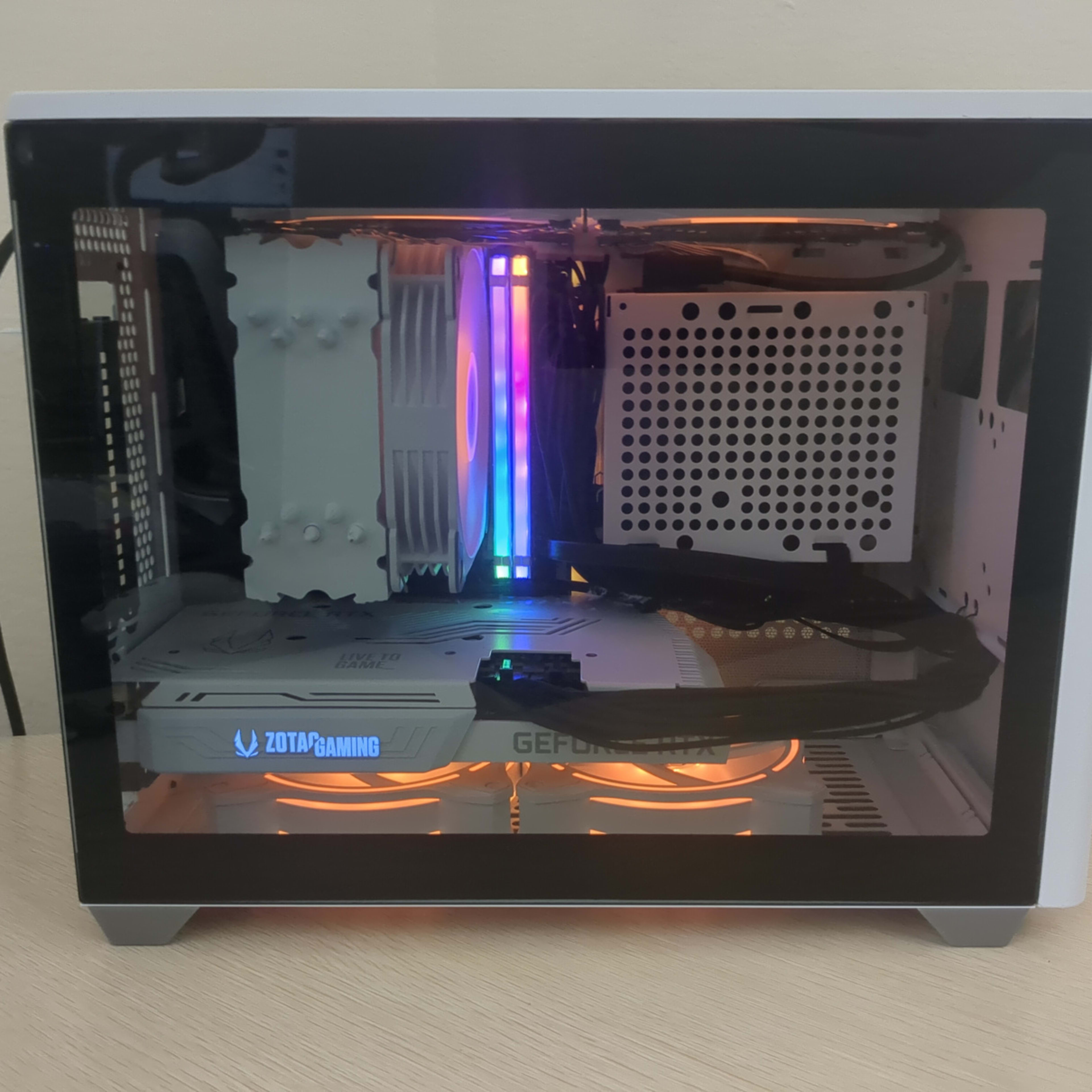 RTX 3070, Ryzen 5 5600 White Gaming PC (32GB RAM, 1TB SSD, Win11 Pro)