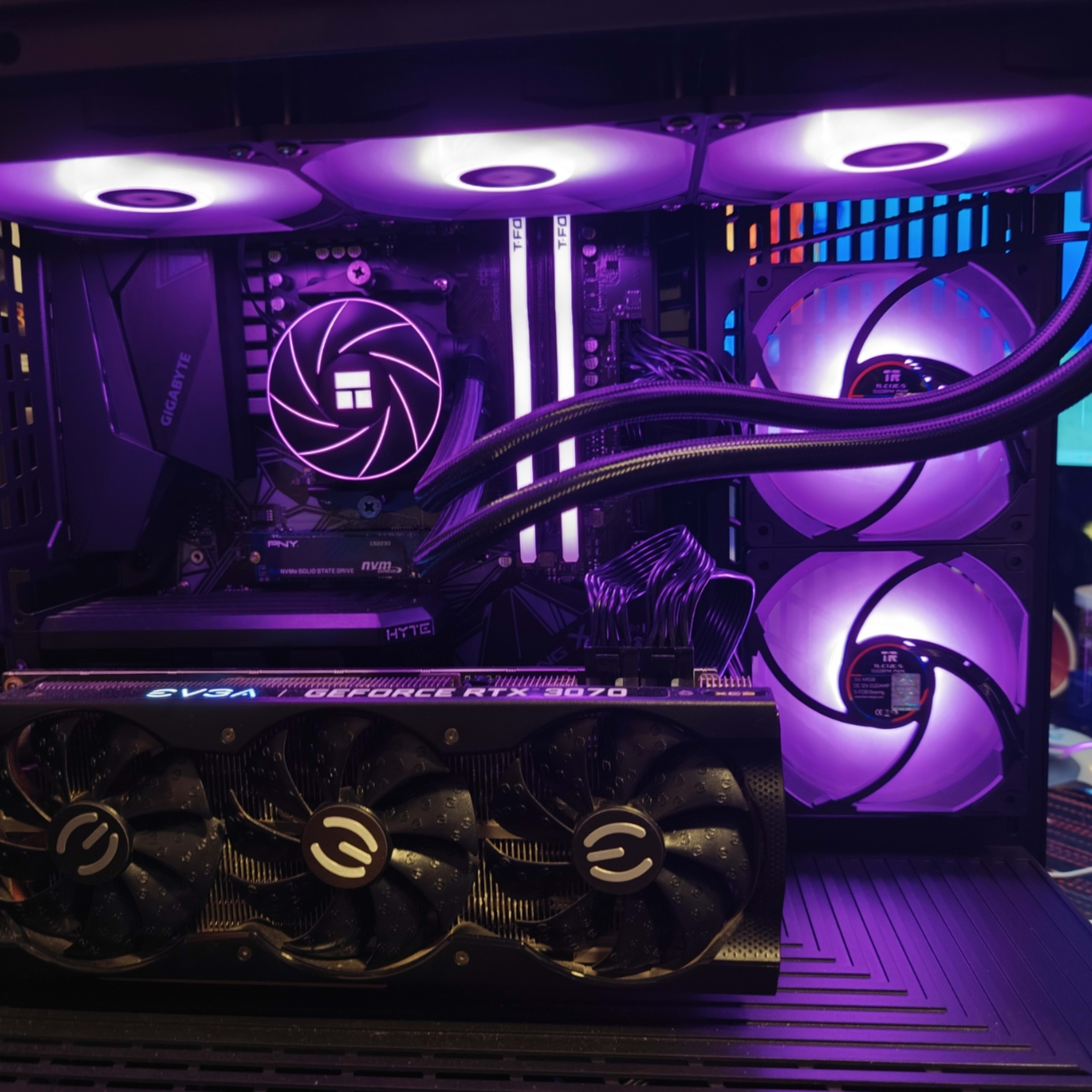 Gaming PC - RTX 3070, Ryzen 7 5700X , 1 TB NVME SSD, 16 Gb Gaming PC - RTX 3070, Ryzen 7 5700X , 1 TB NVME SSD, 16 Gb