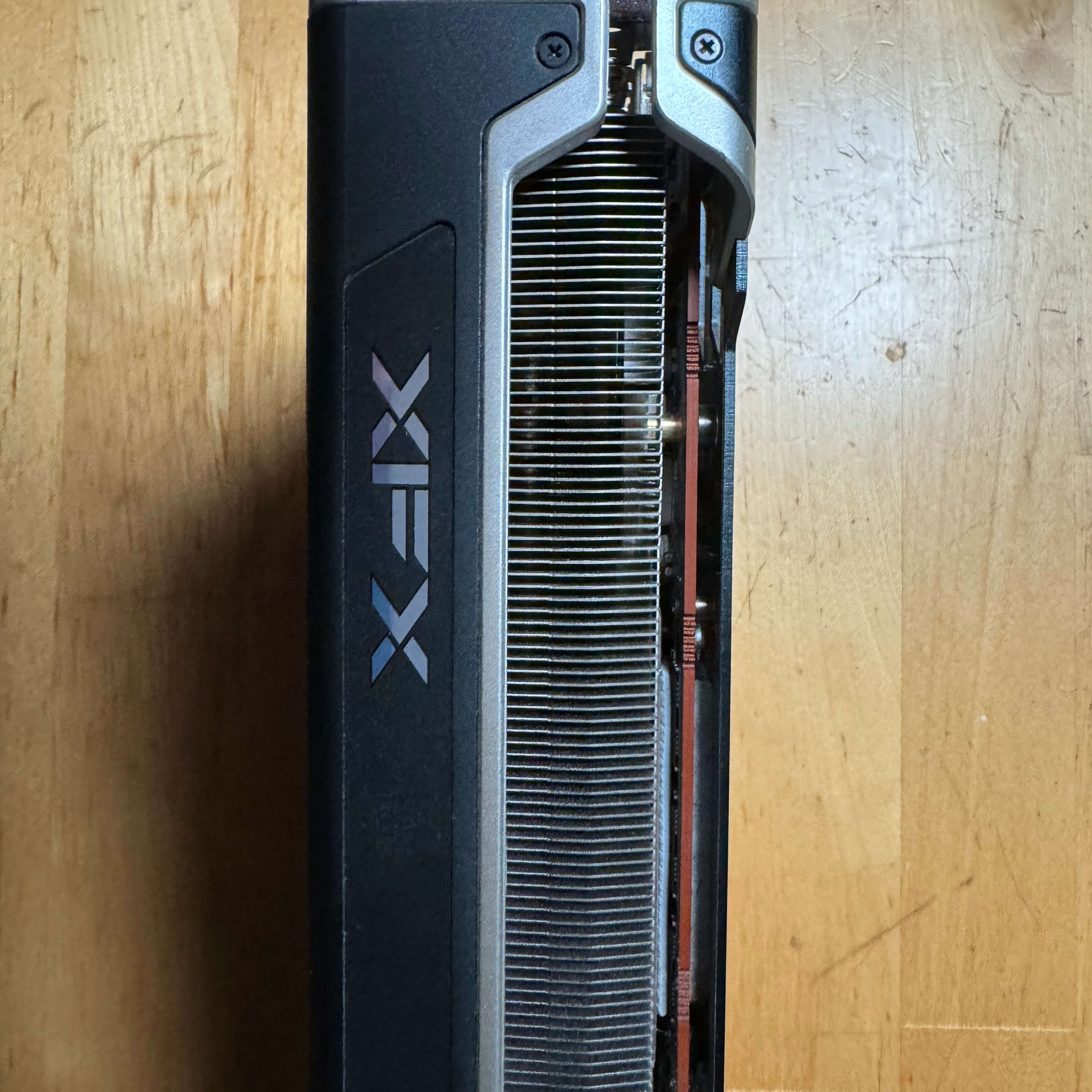 XFX SPEEDSTER QICK 319 AMD Radeon RX 6700XT 12gb (USED, GREAT)