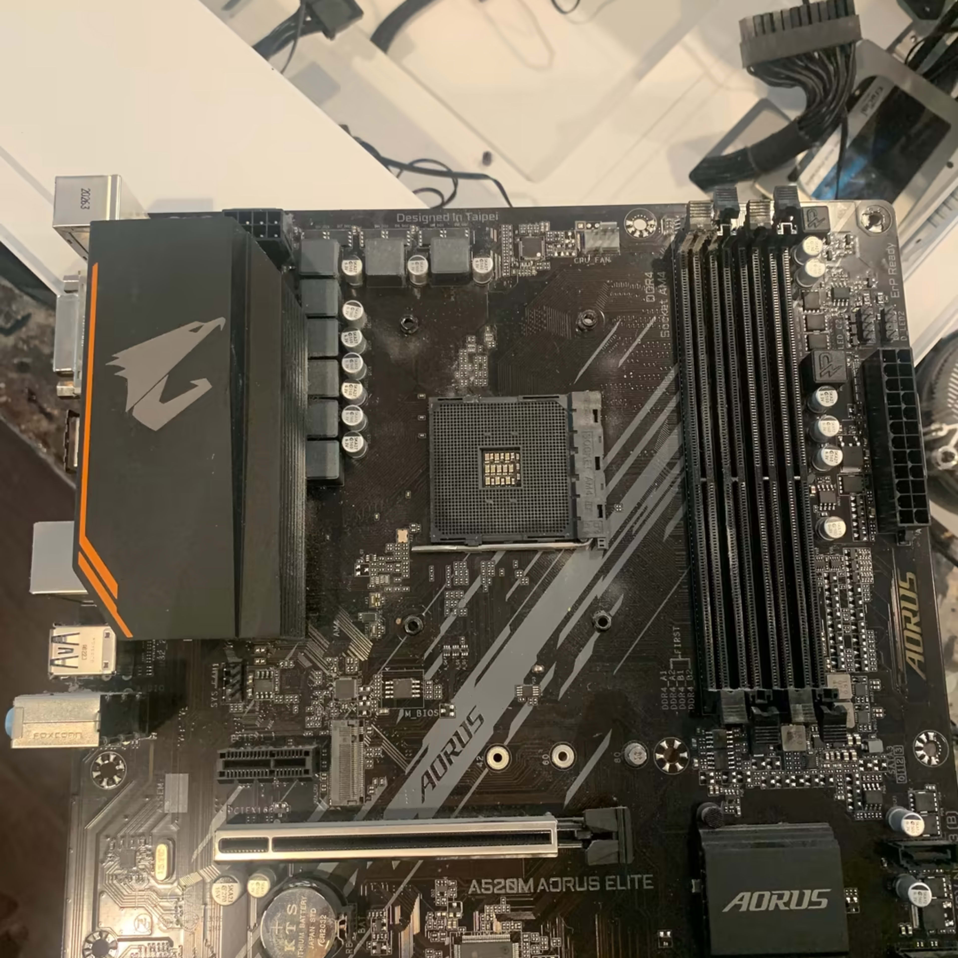 A520 Aorus Elite Mobo | Jawa