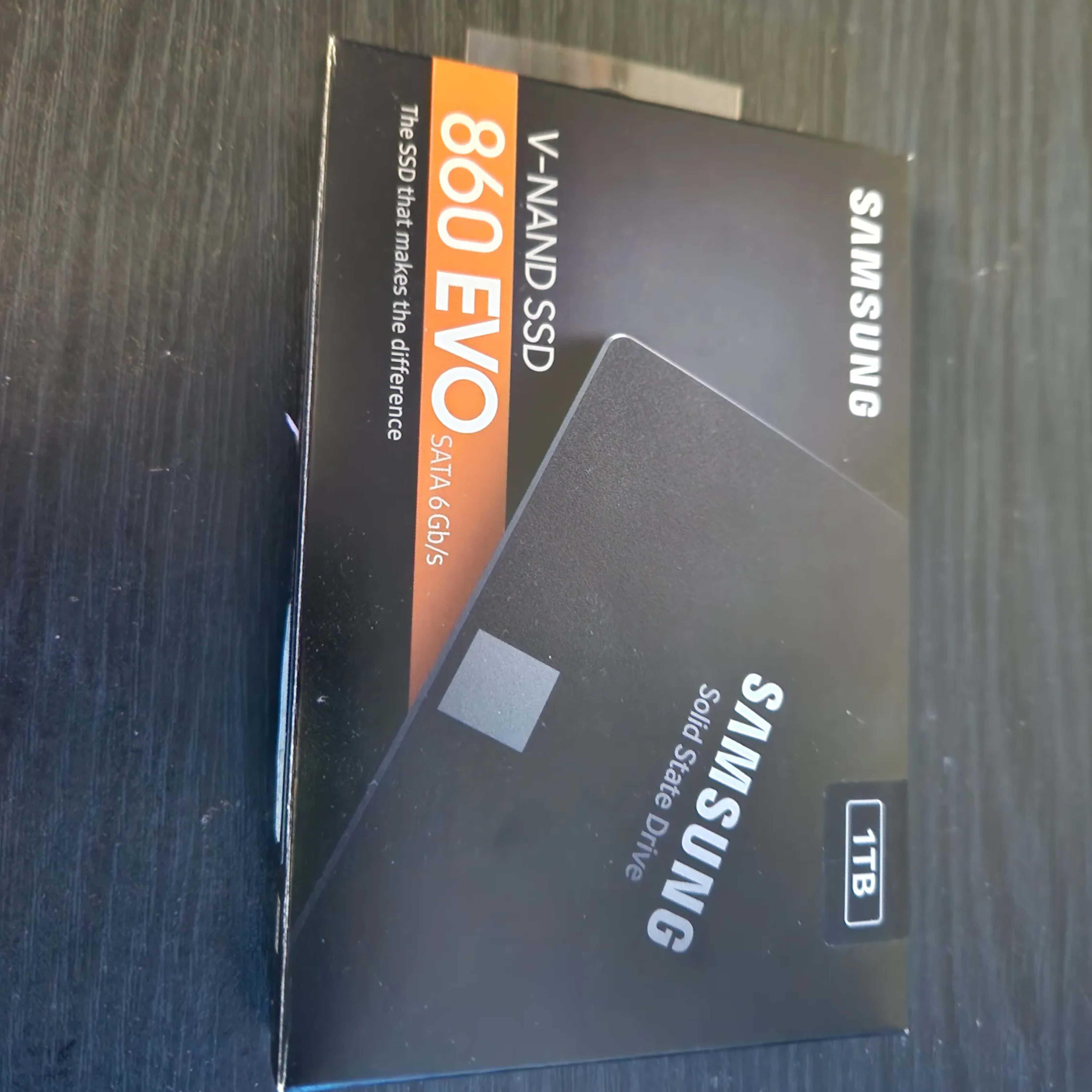 Samsung 860 Evo 1 TB 2.5" Solid State Drive