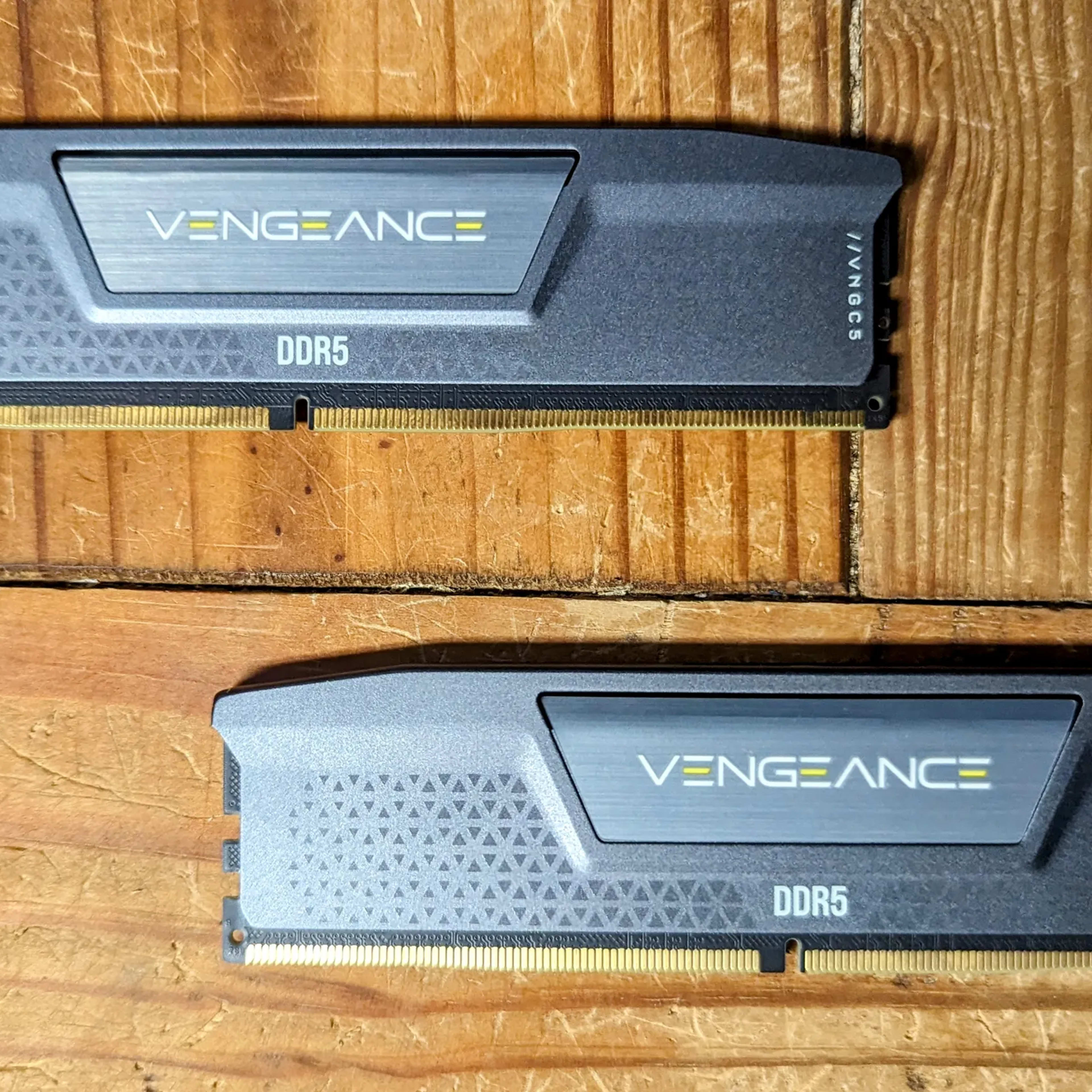 16 Gbs(2x8) of DDR5 Corsair Vengeance RAM