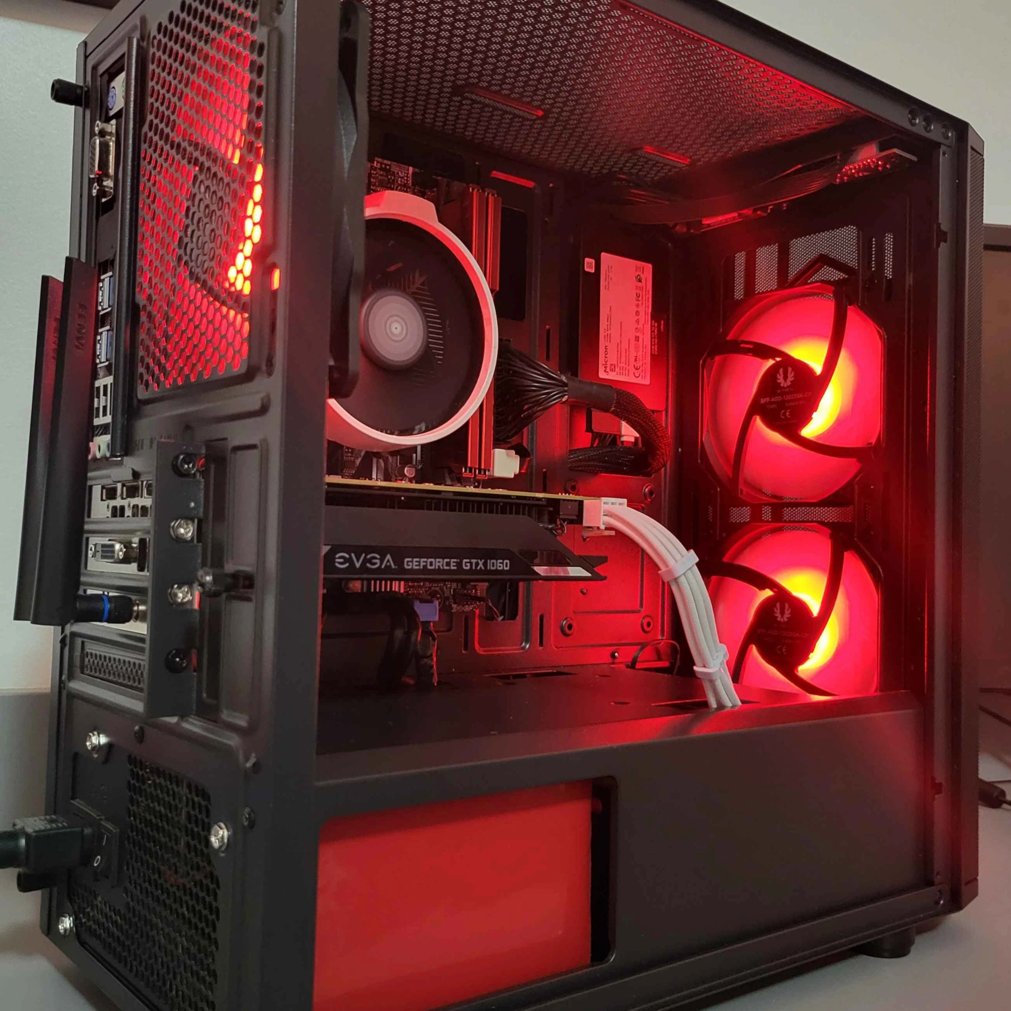 Red, White and Black E-Sports Machine! Ryzen 5*, GTX 1060 Red, White and Black E-Sports Machine! Ryzen 5*, GTX 1060