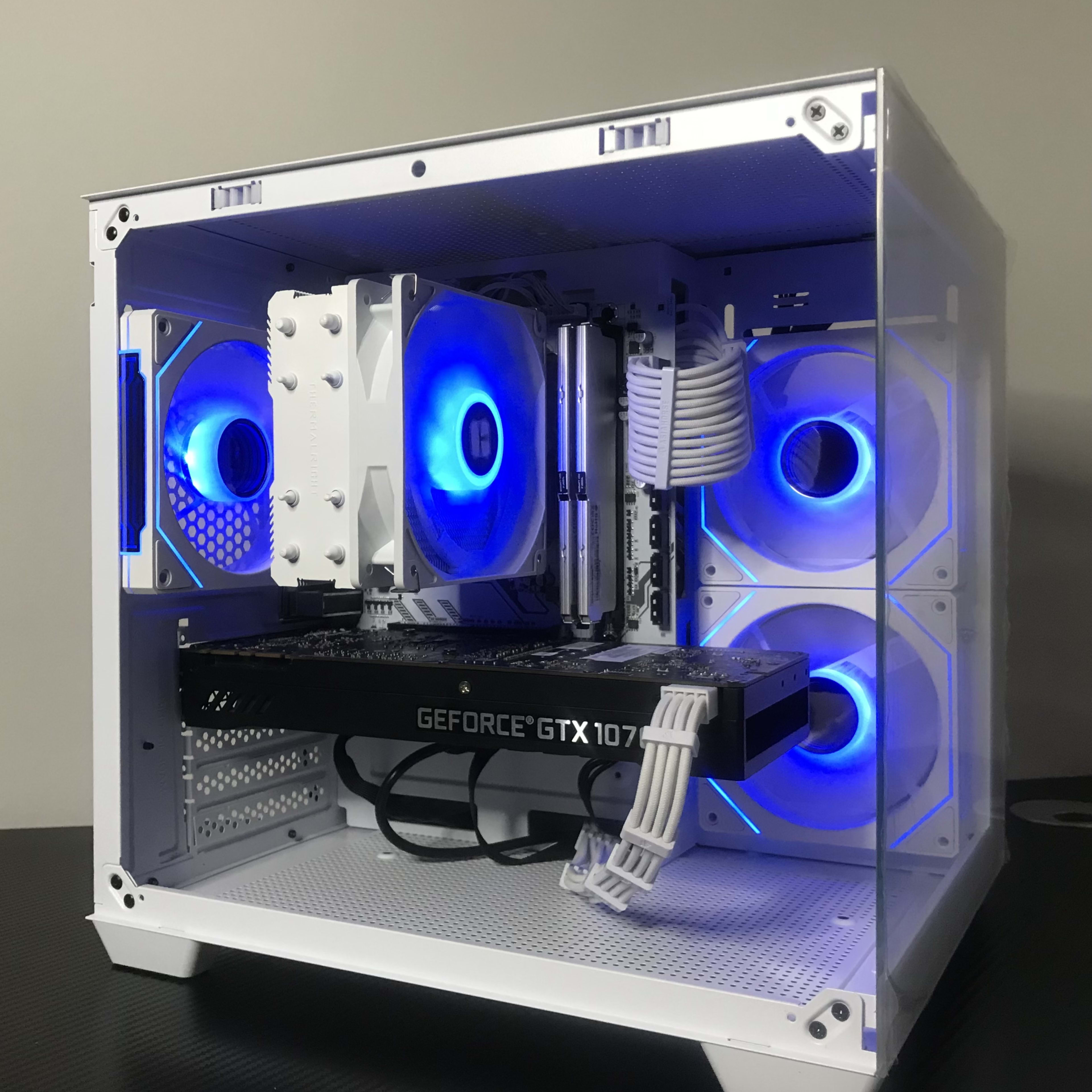 ❄️Custom White Gaming PC❄️ – GTX 1070 & Ryzen 5 2600 ❄️Custom White Gaming PC❄️ – GTX 1070 & Ryzen 5 2600