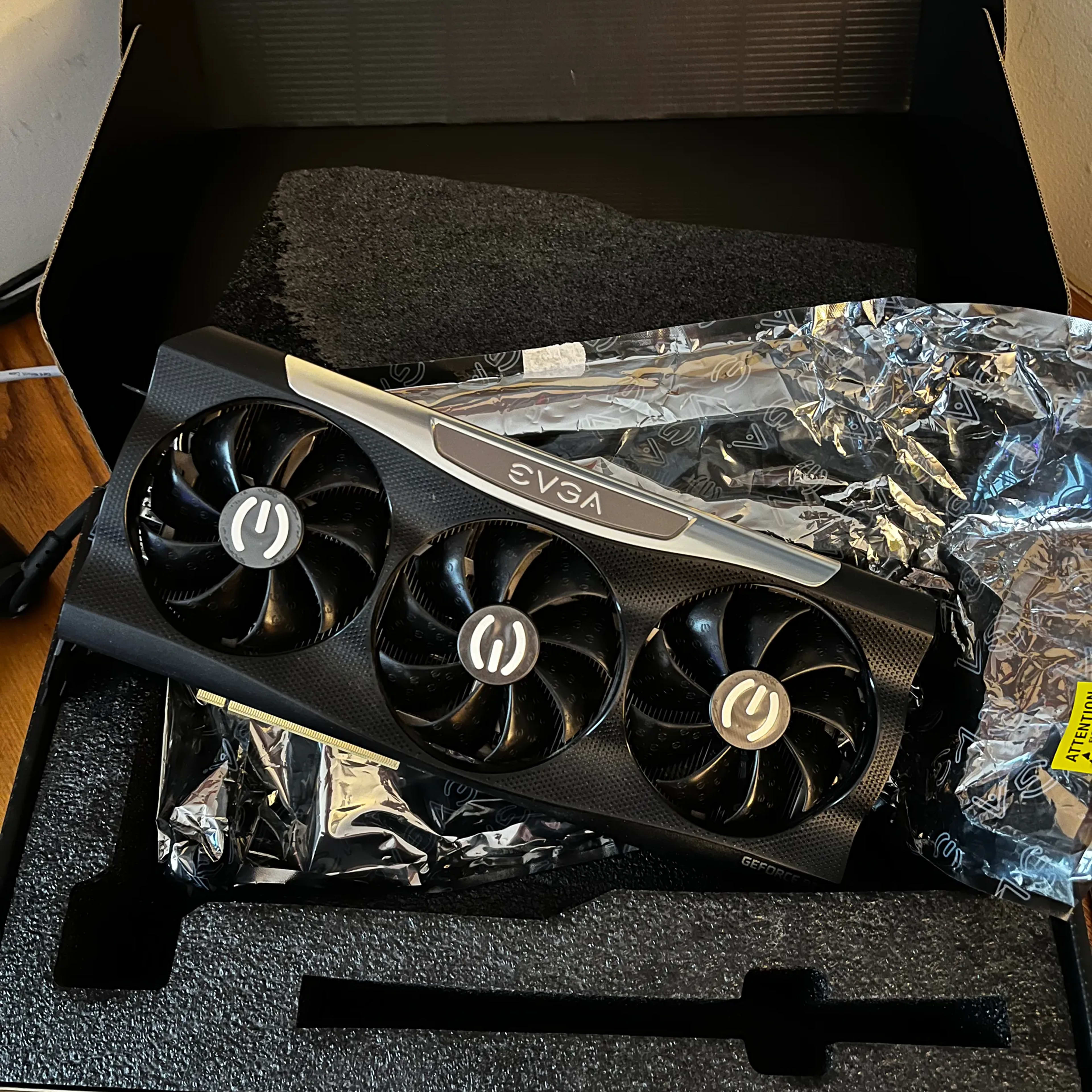 EVGA RTX 3090 24GB VRAM WmK thermal solution