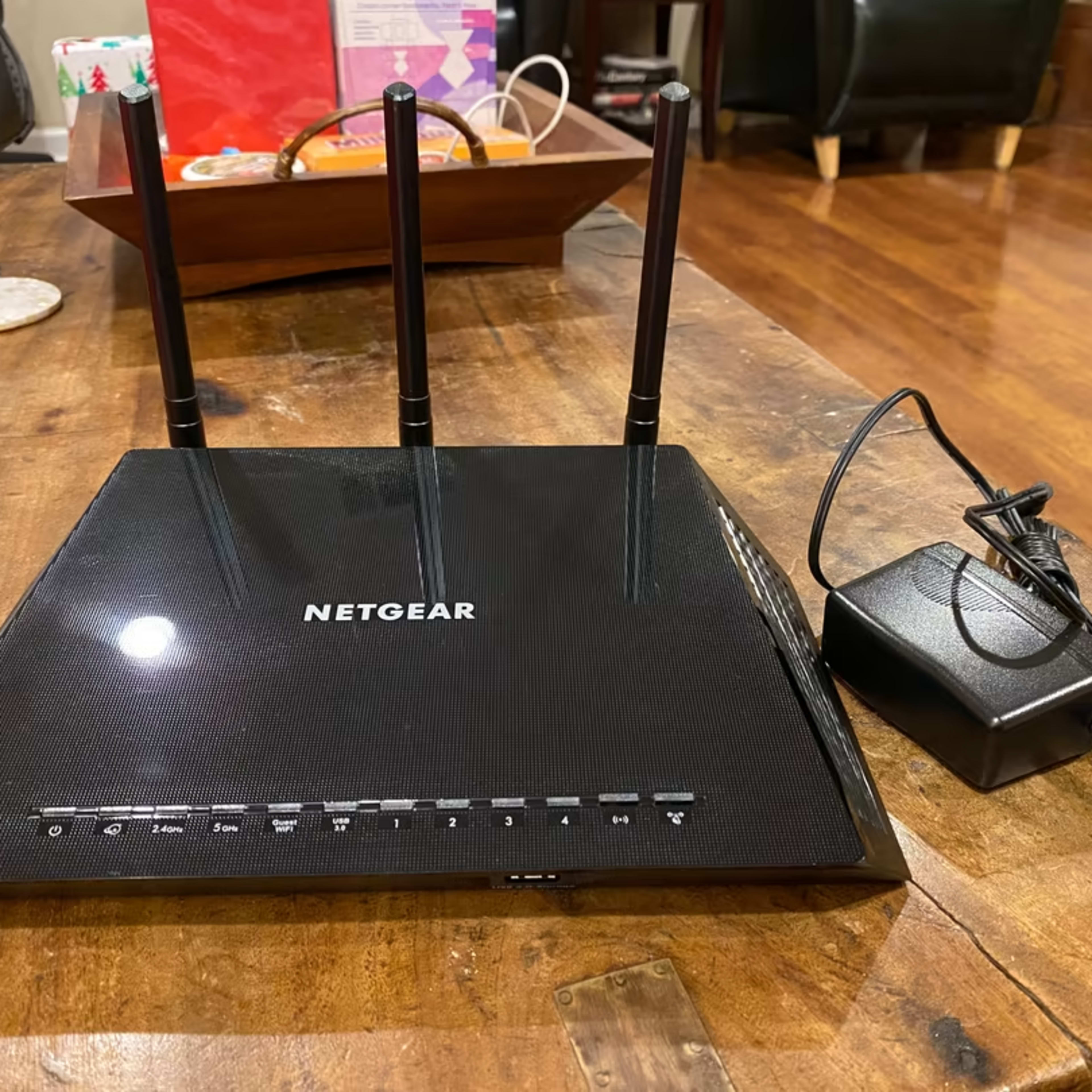 Netgear NightHawk AC1750 R6700v3 WiFi Router Jawa